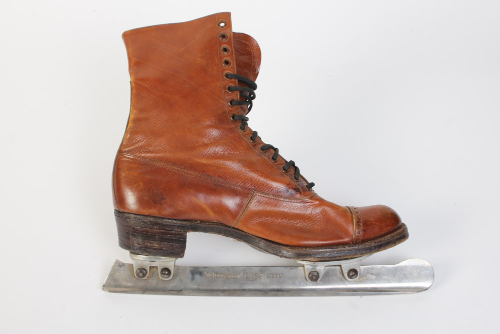Vintage "The Rinker" Leather Ice Skates