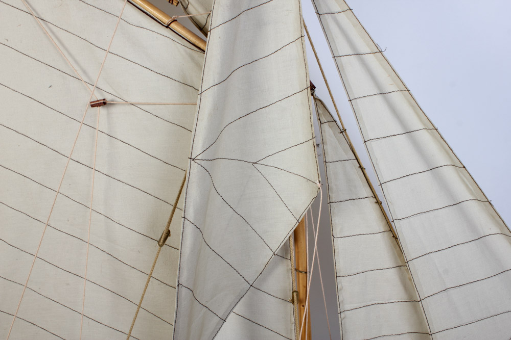 Model Pond Yacht of the 1901 "Columbia"