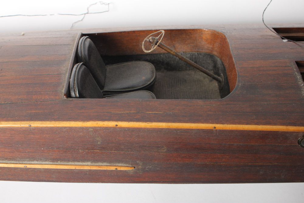 Wooden Model Speed Boat