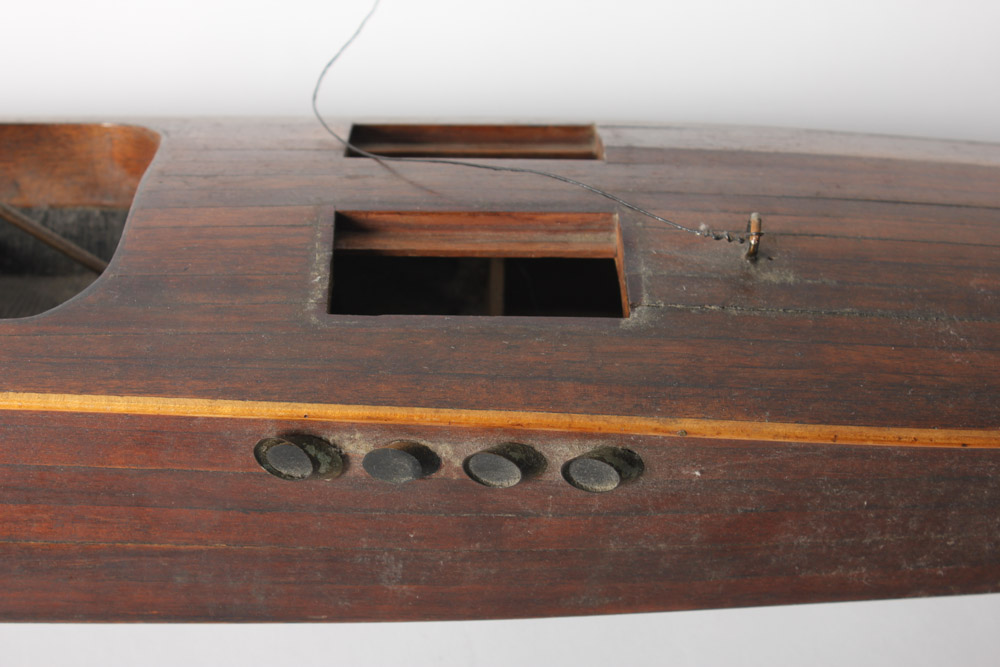 Wooden Model Speed Boat