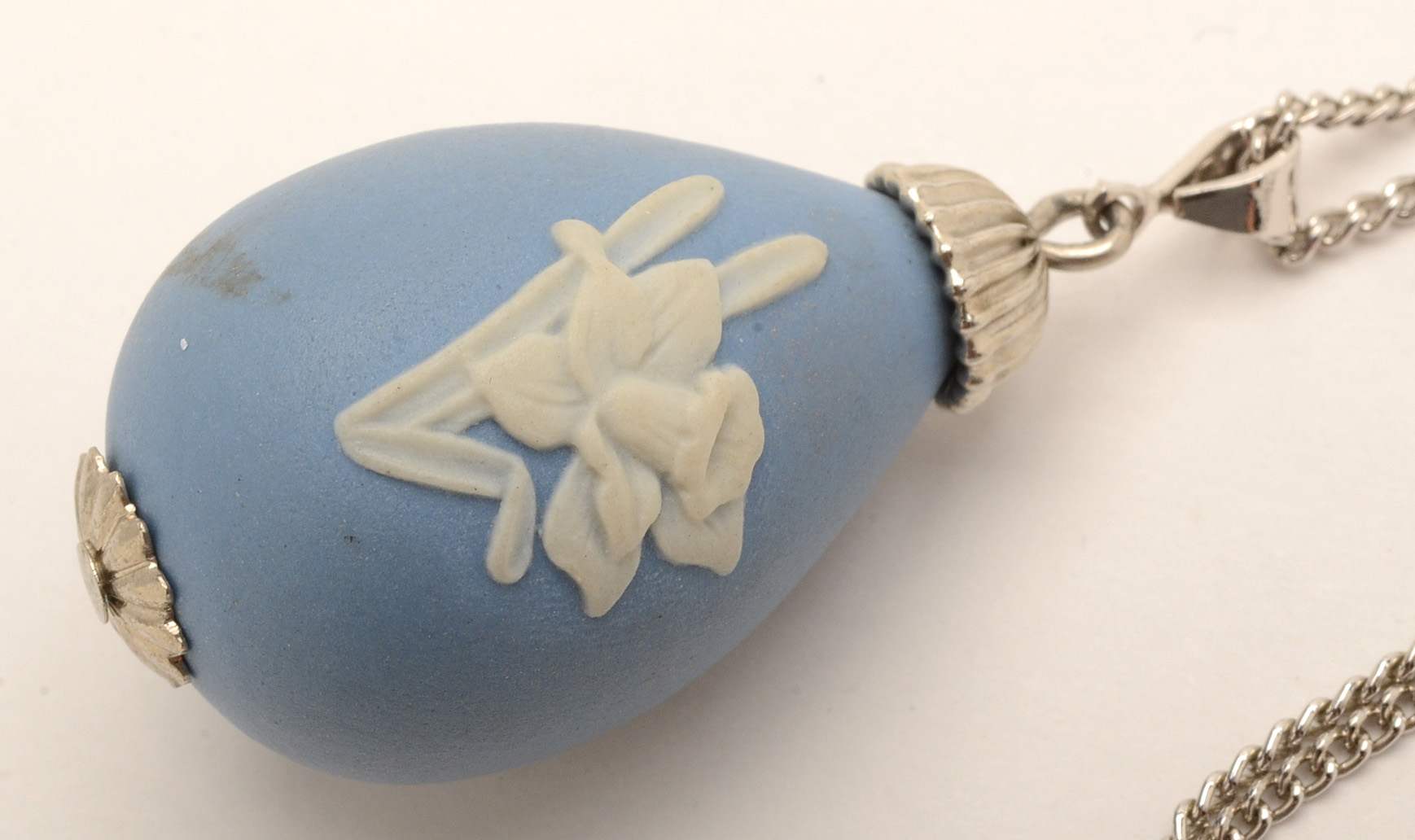 Assortment of Vintage Wedgwood Style Costume Jewelry