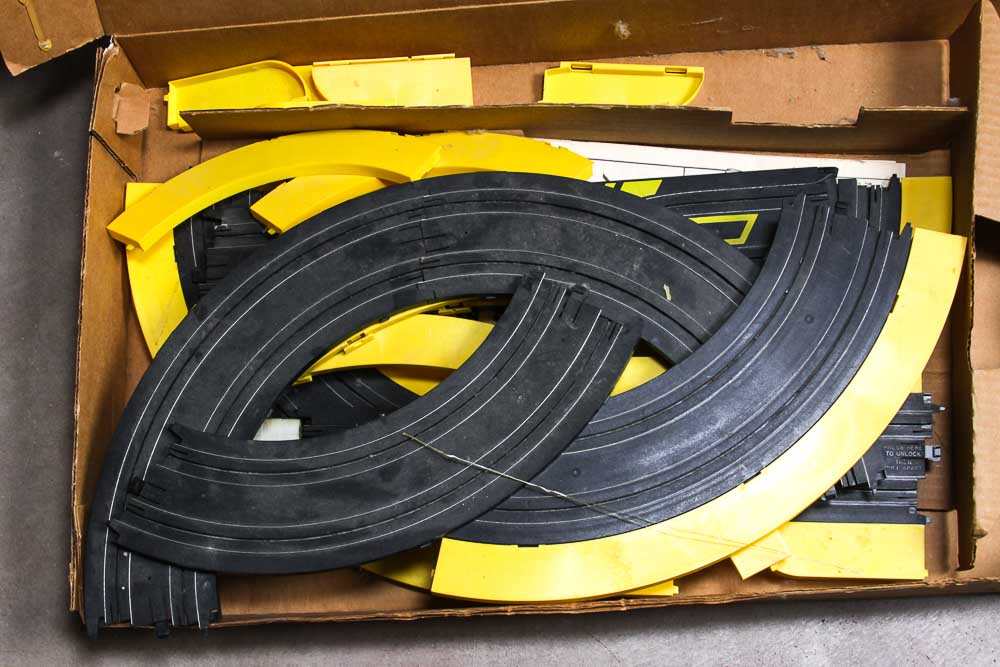 Tyco "U-Turn Chase" Slot Car Racing Set
