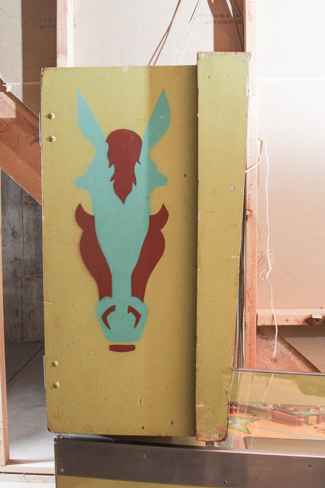 1972 Williams "Winner" Horse Racing Theme Pinball Machine