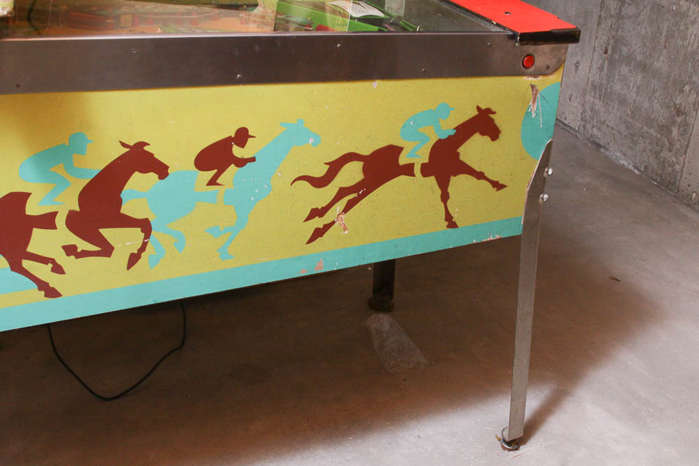1972 Williams "Winner" Horse Racing Theme Pinball Machine