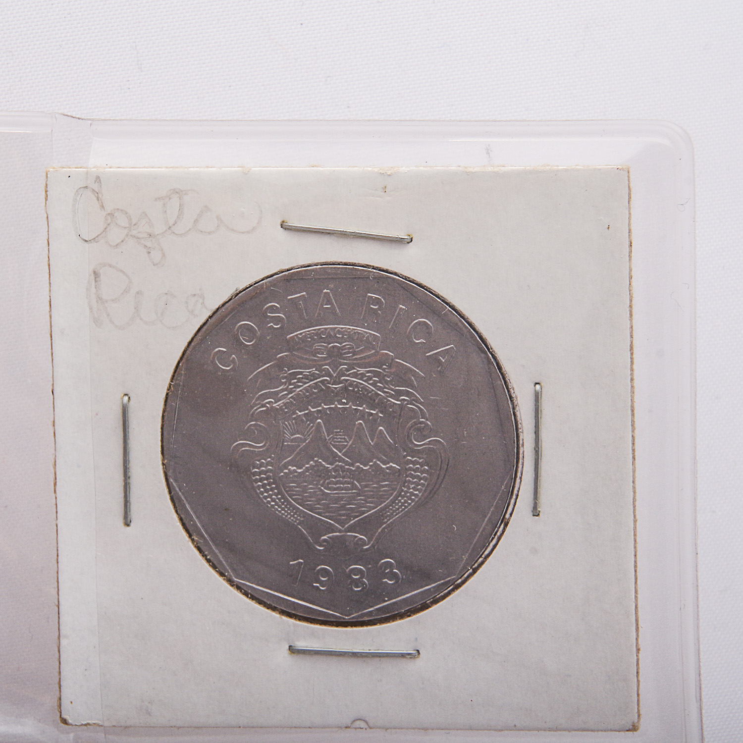 Coins from Costa Rica, El Salvador, Dominican Republic, Cuba and Costa Rica