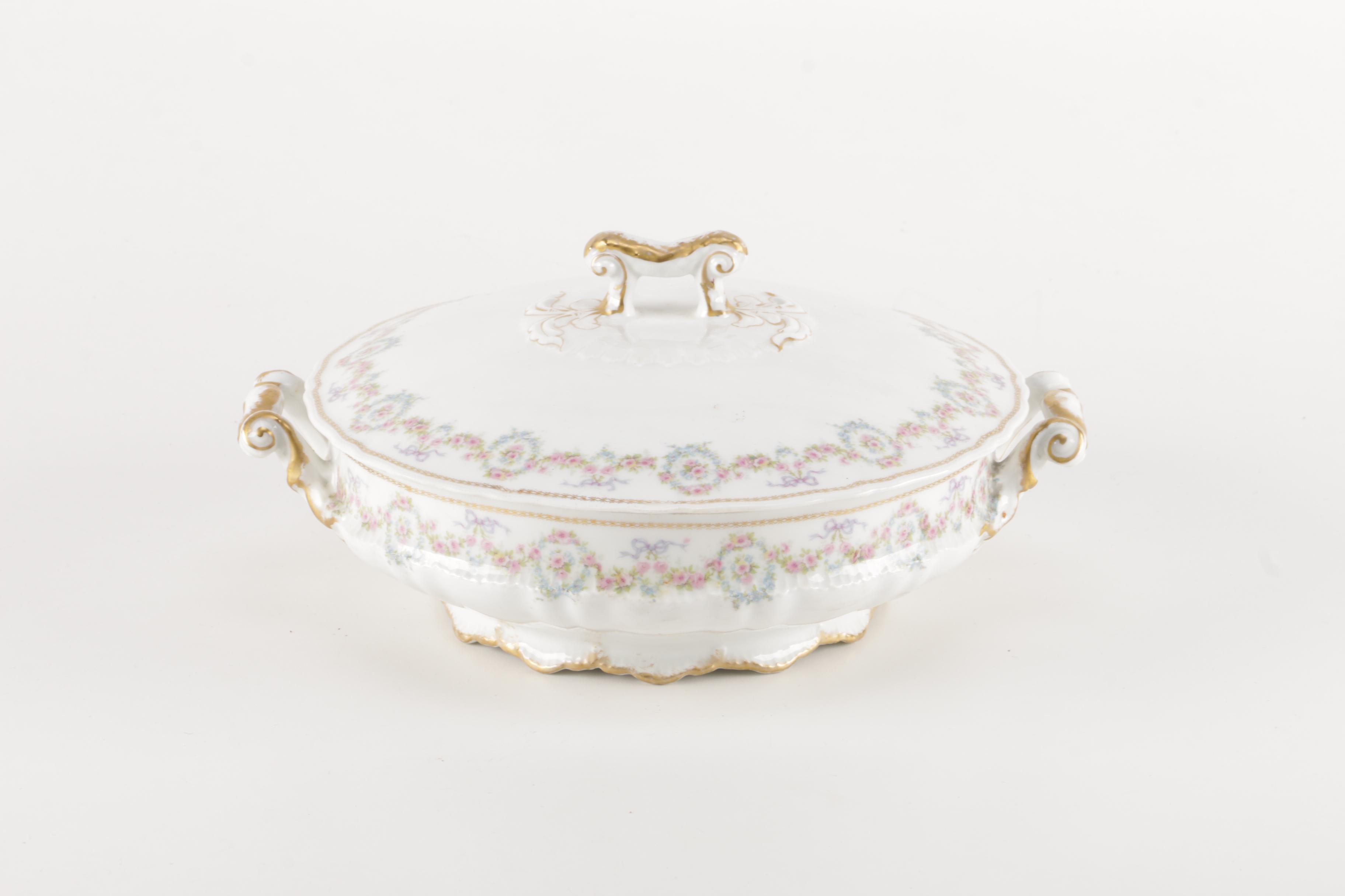 Generous Set of Théodore Haviland Limoges Porcelain Tableware