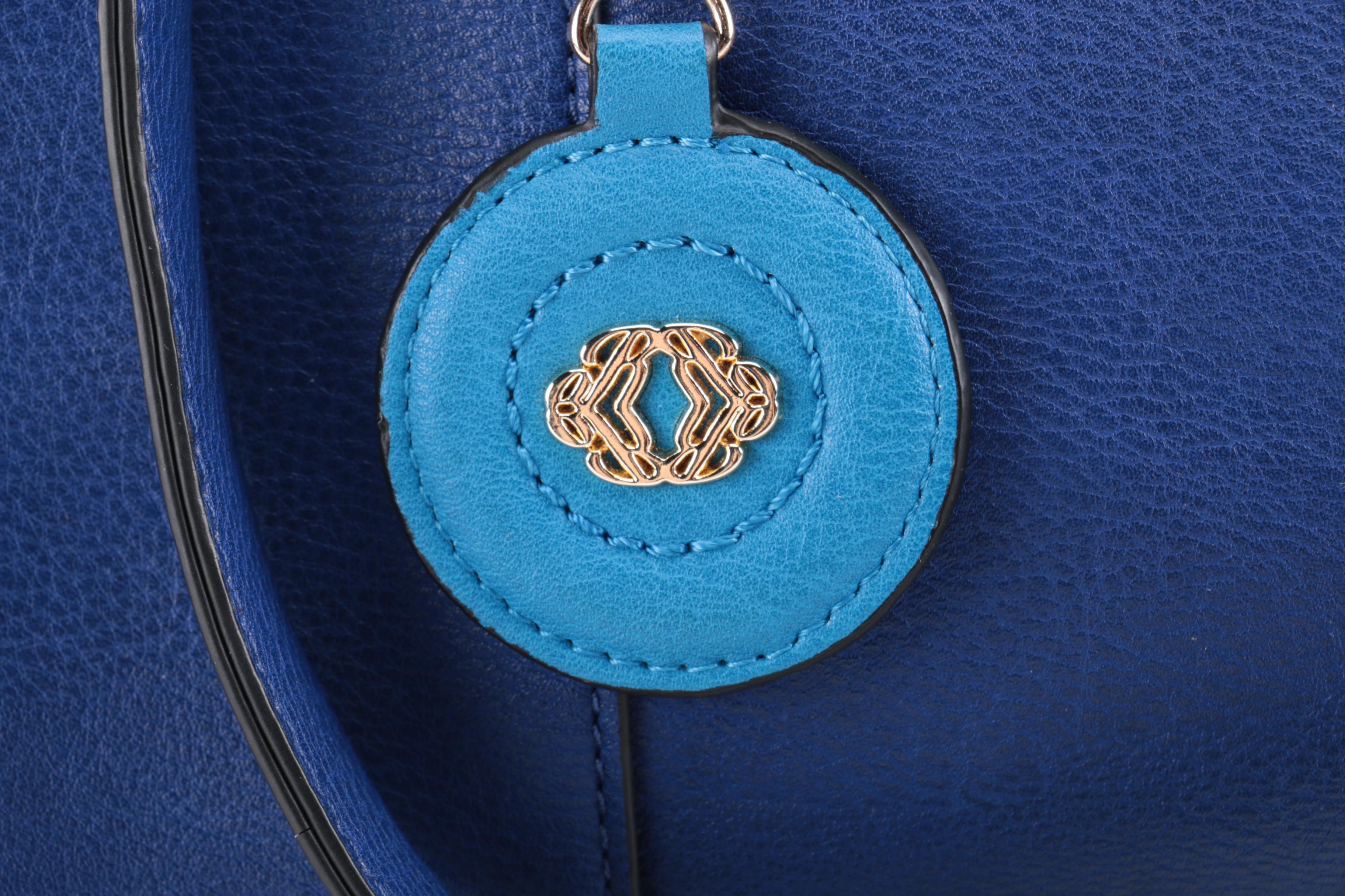 Shoulder Bags Including Antonio Melanie and Kate Landry
