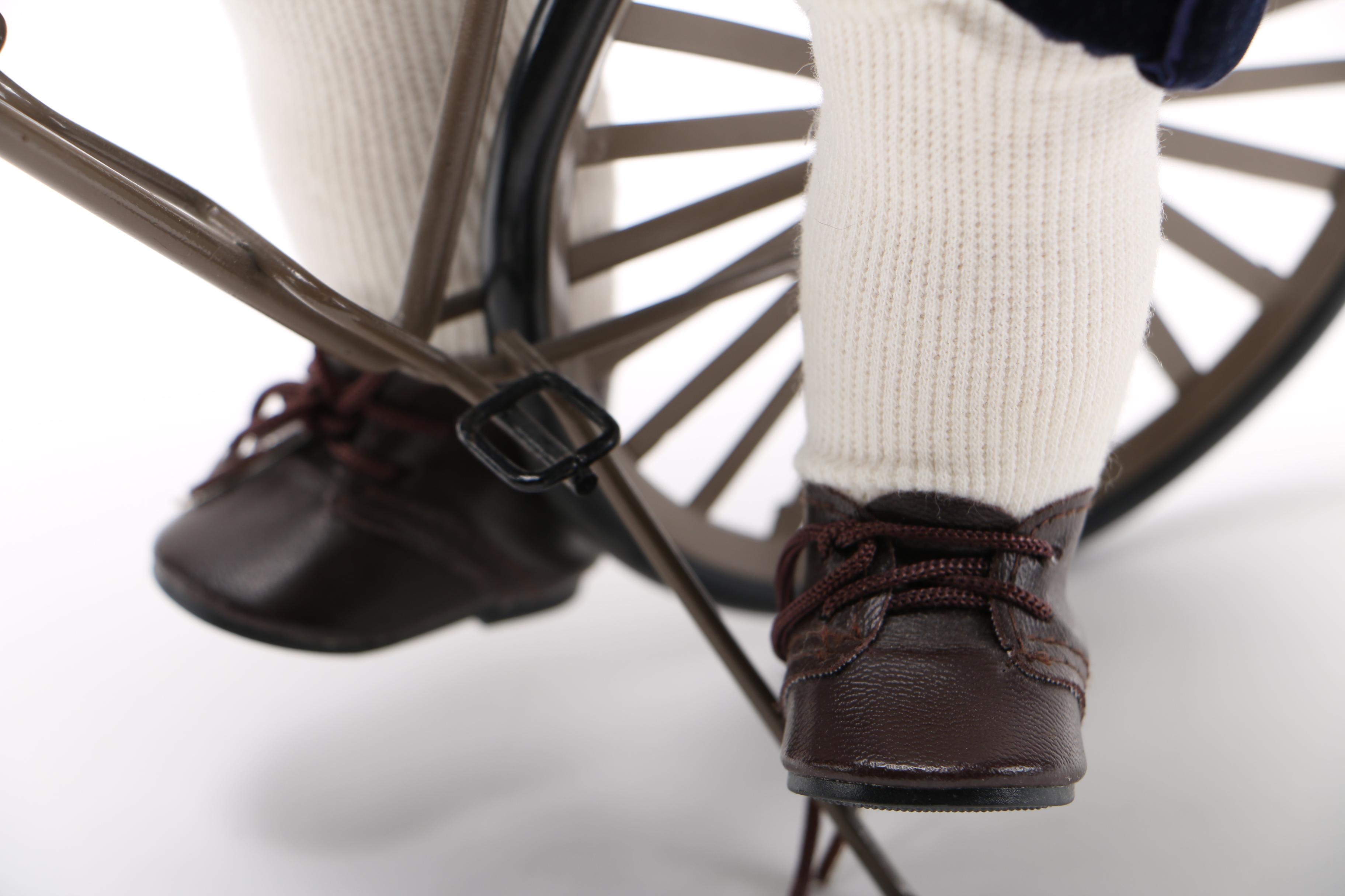 Geppeddo Collector's Series Newsboy Style Doll with Bicycle