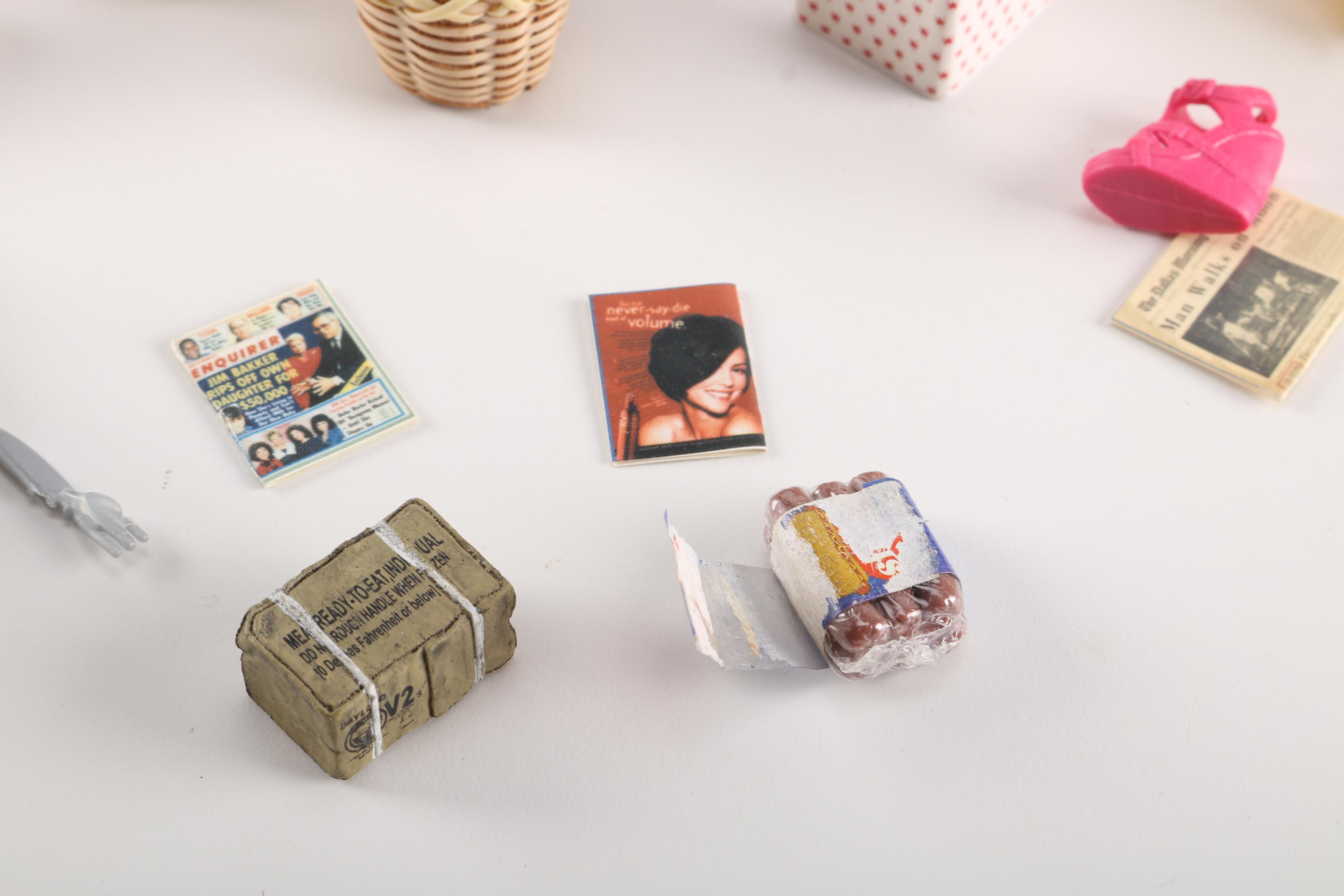 Dollhouse Furniture, Miniatures, and Accessories