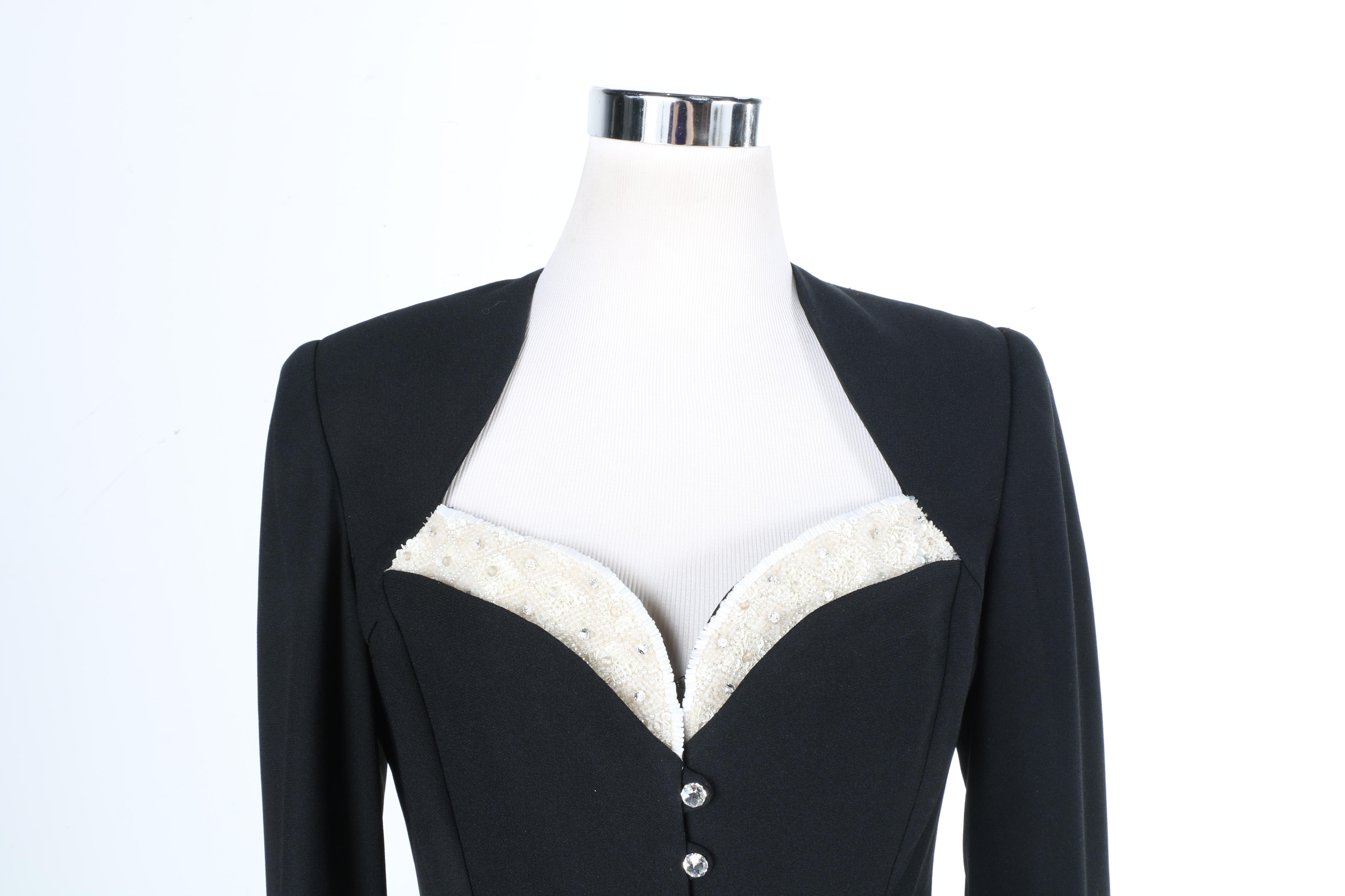 Kathryn Dianos Set with Beaded Trim