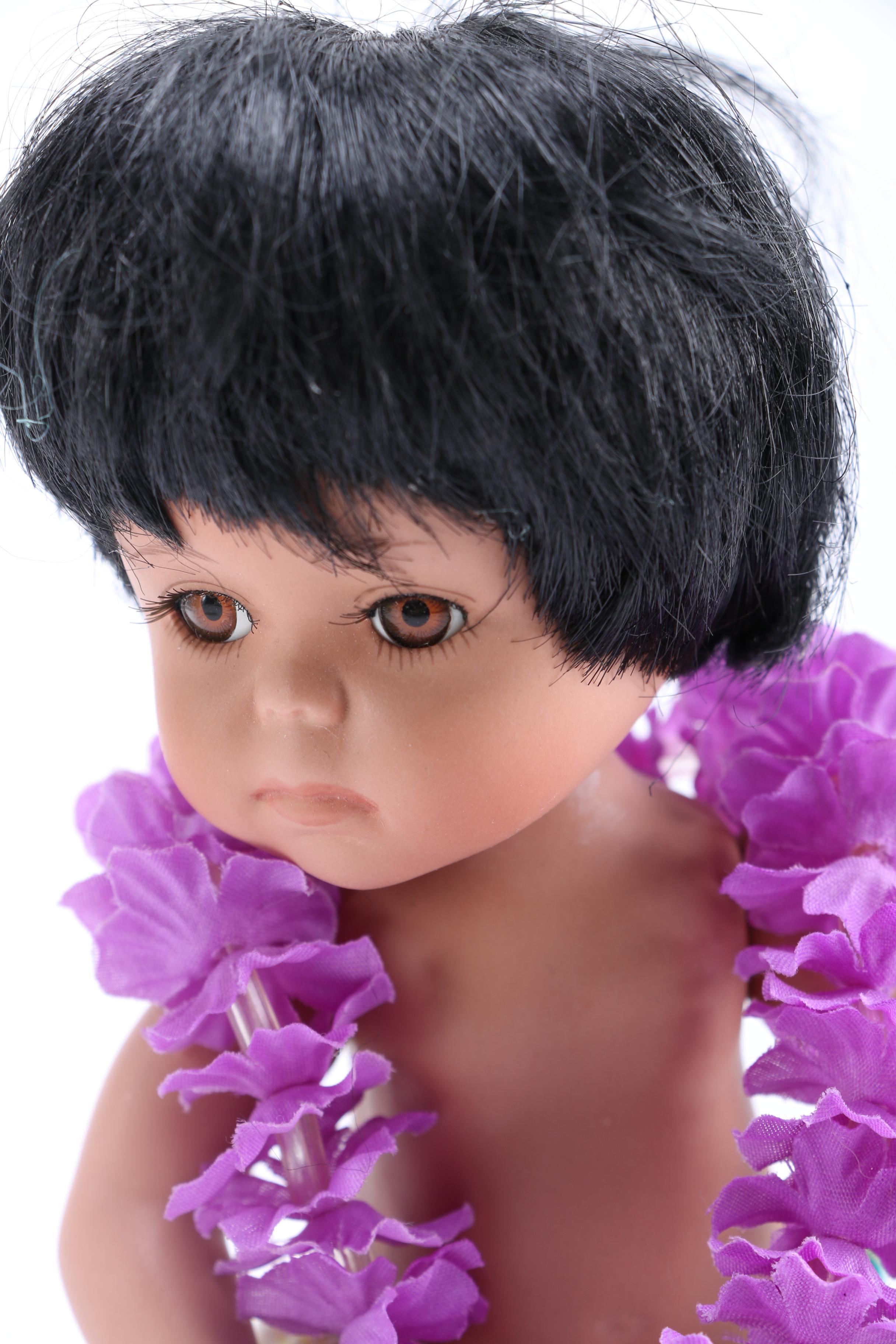 Hawaiian Dancer Figurines