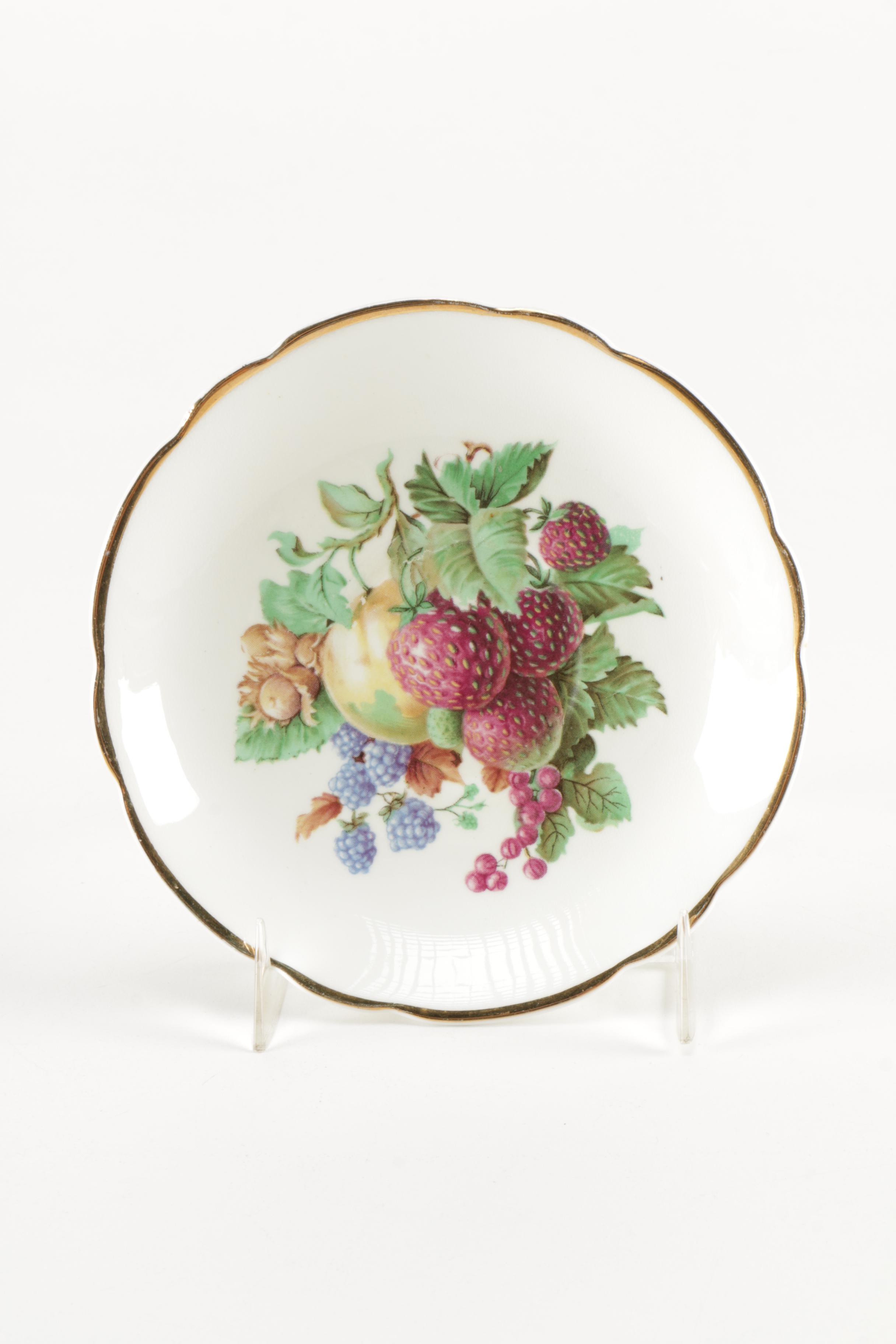 Porcelain Dishes Featuring Homer Laughlin