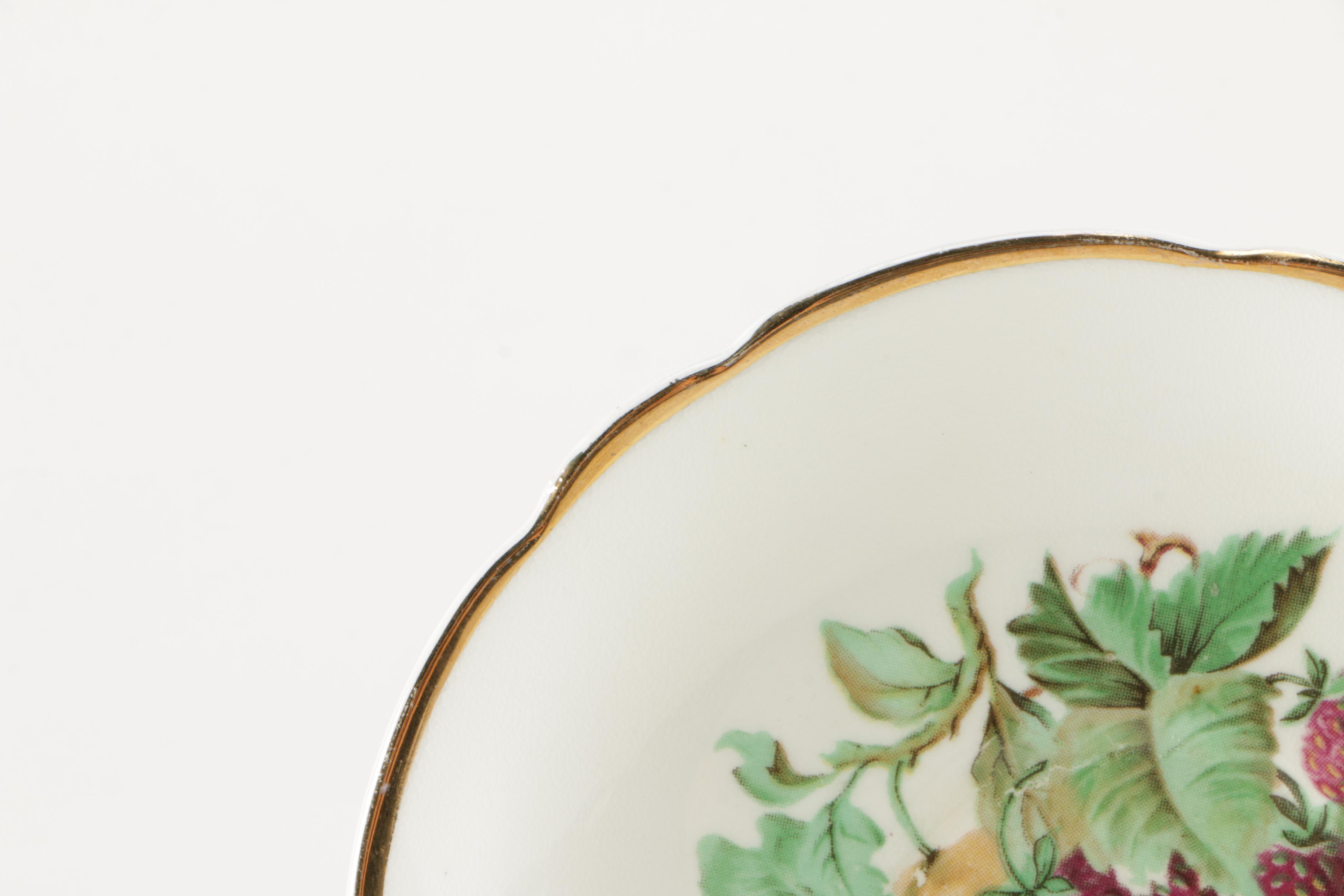 Porcelain Dishes Featuring Homer Laughlin