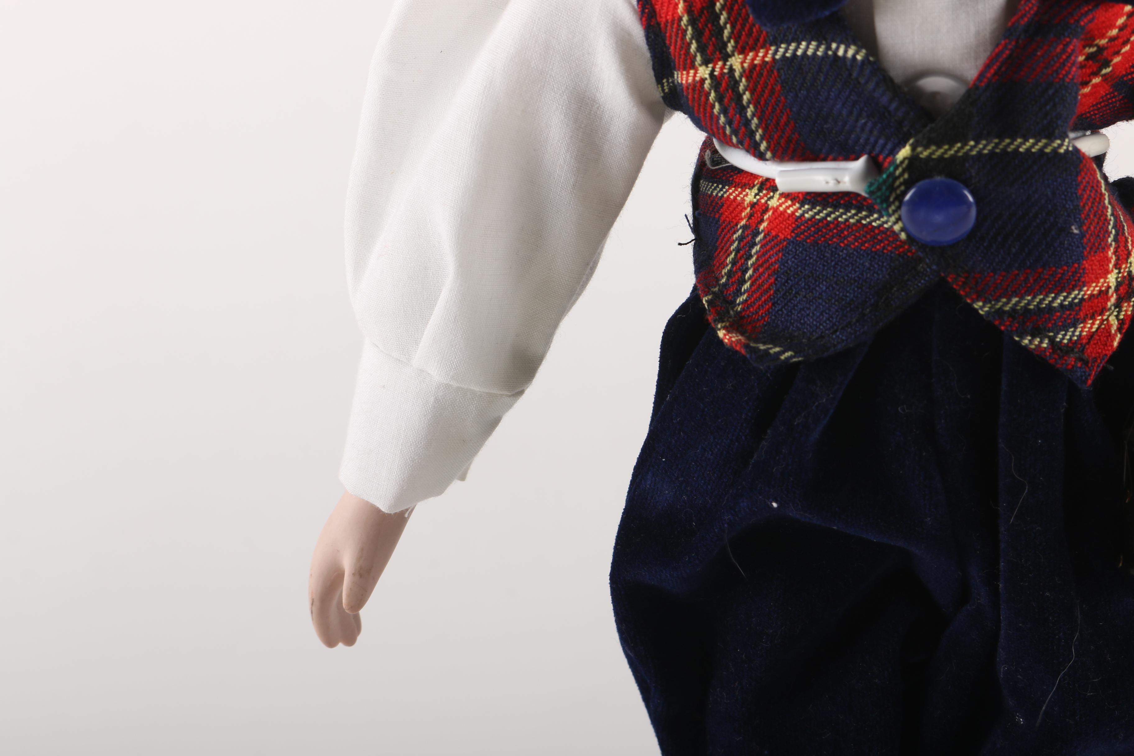 Pair of Porcelain Doll Violinist