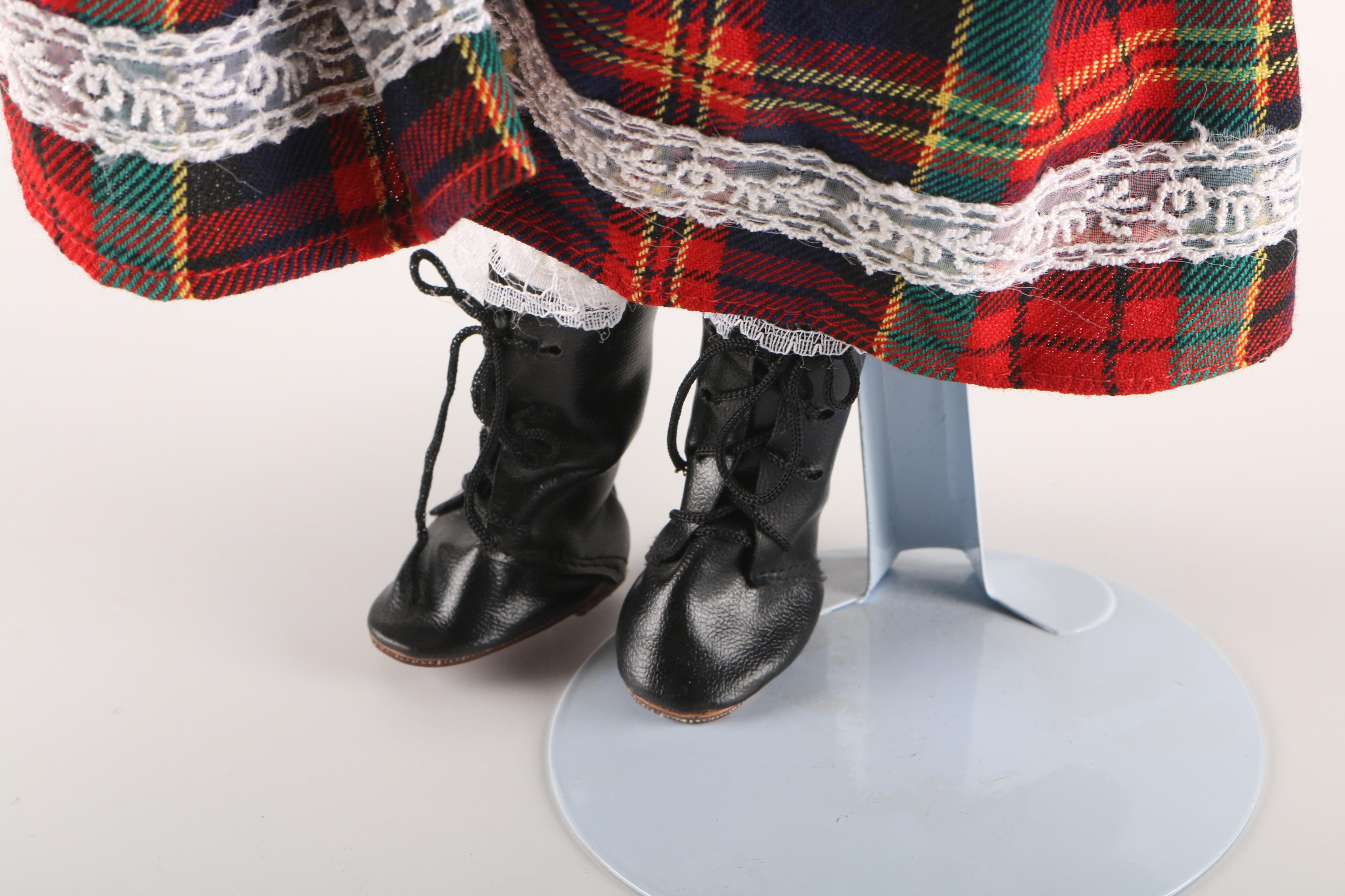 Pair of Porcelain Doll Violinist