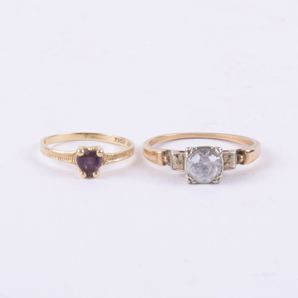 Pair of 14K Yellow Gold Rings With White Sapphire and Amethyst Stones