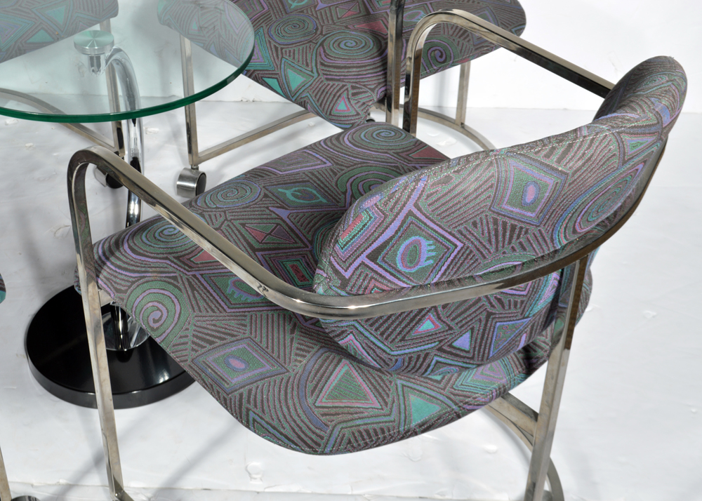 1980s Modern Set of Chairs and Side Table