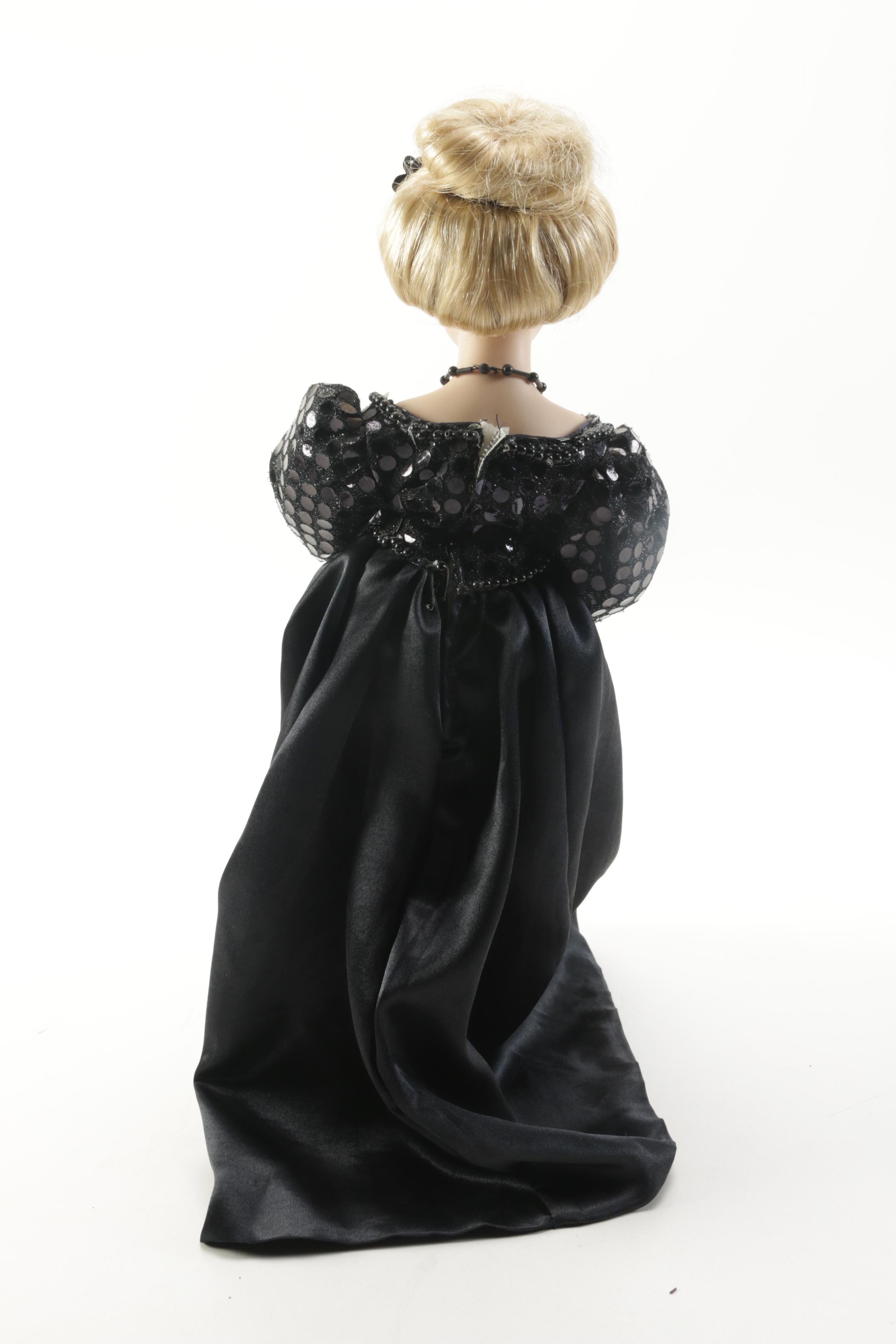 Porcelain Victorian-Style Mother and Baby Dolls