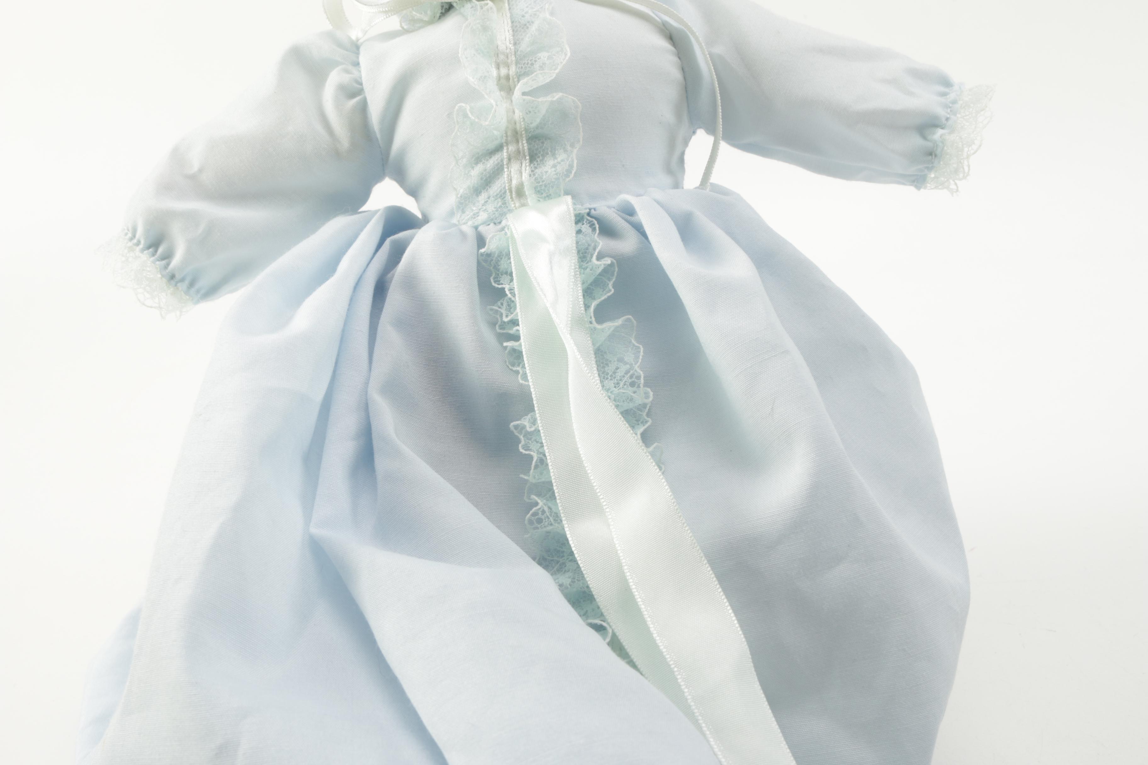 Porcelain Victorian-Style Mother and Baby Dolls