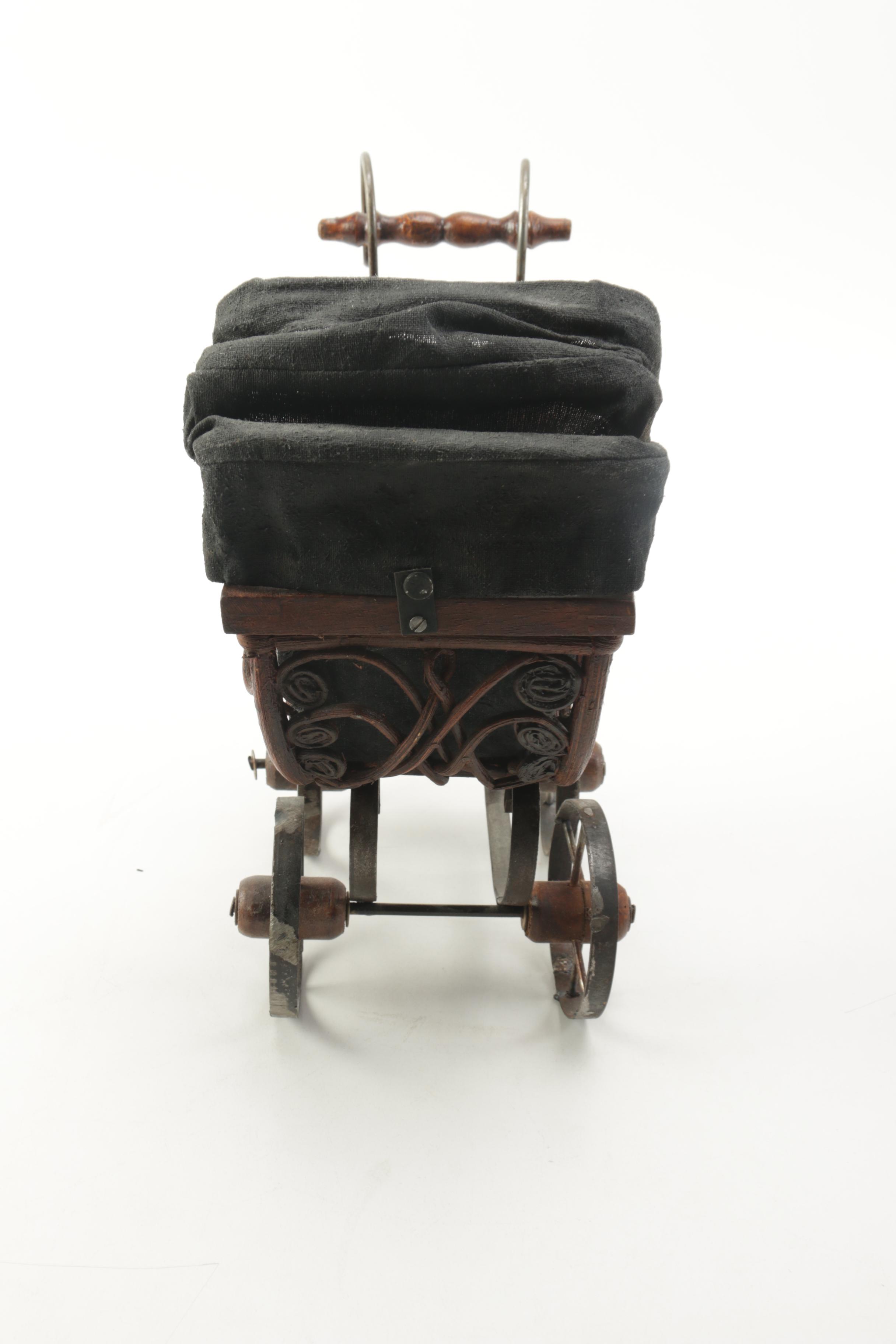 Porcelain Victorian-Style Mother and Baby Dolls