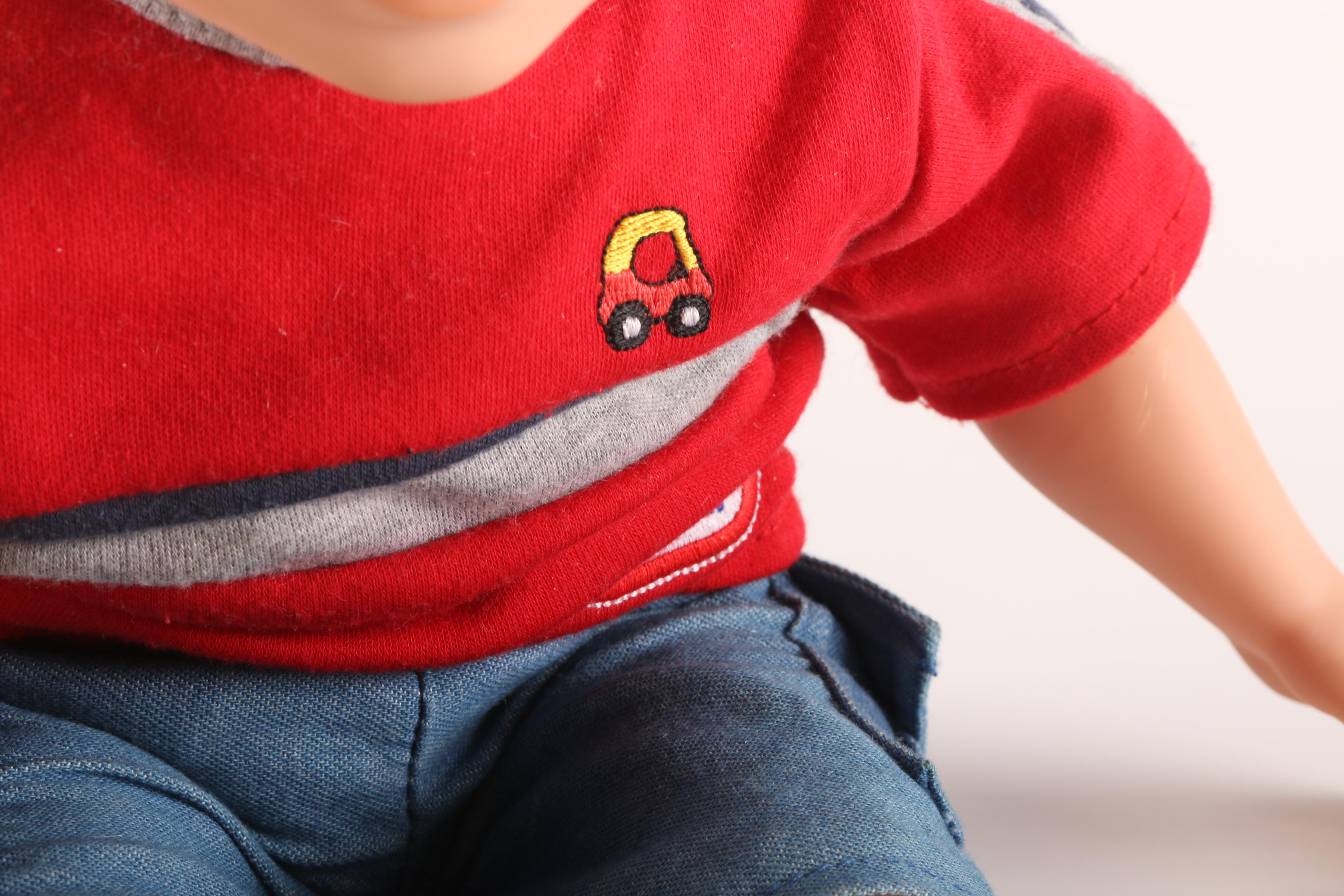 2000 Little Tykes "Talking T Pete" Doll