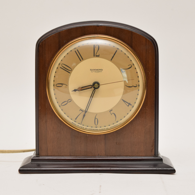 Vintage Hammond Synchronous Electric Desk Clock