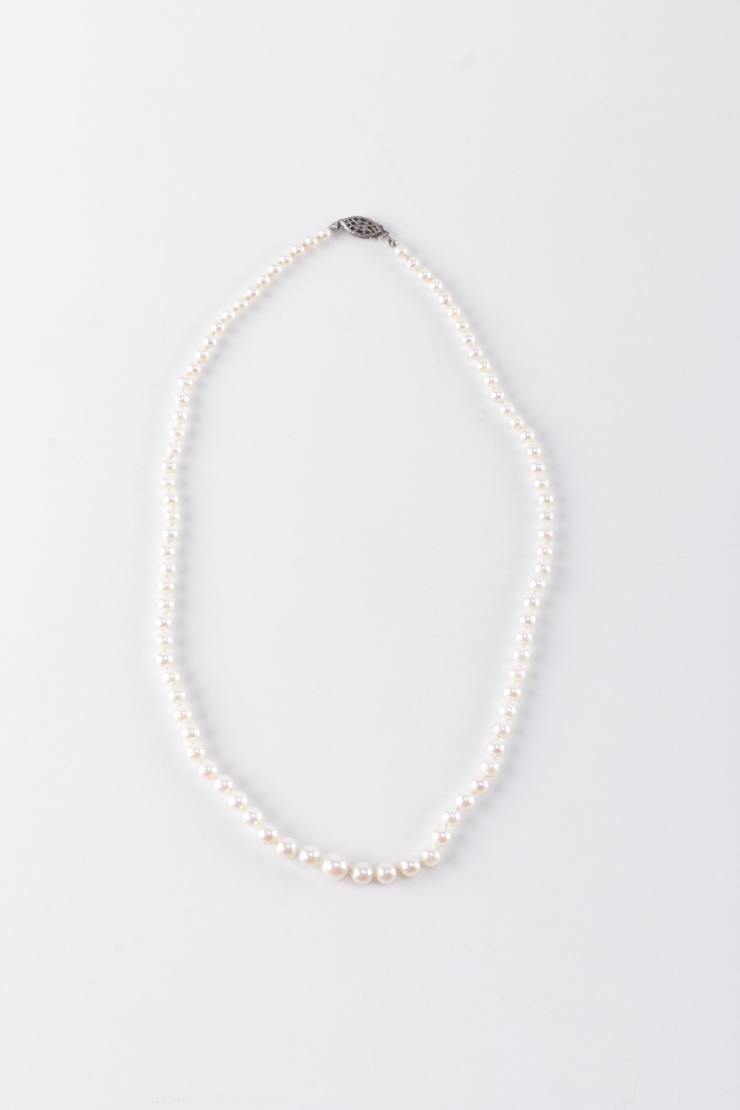 Assortment of Beaded Cultured Pearl Jewelry