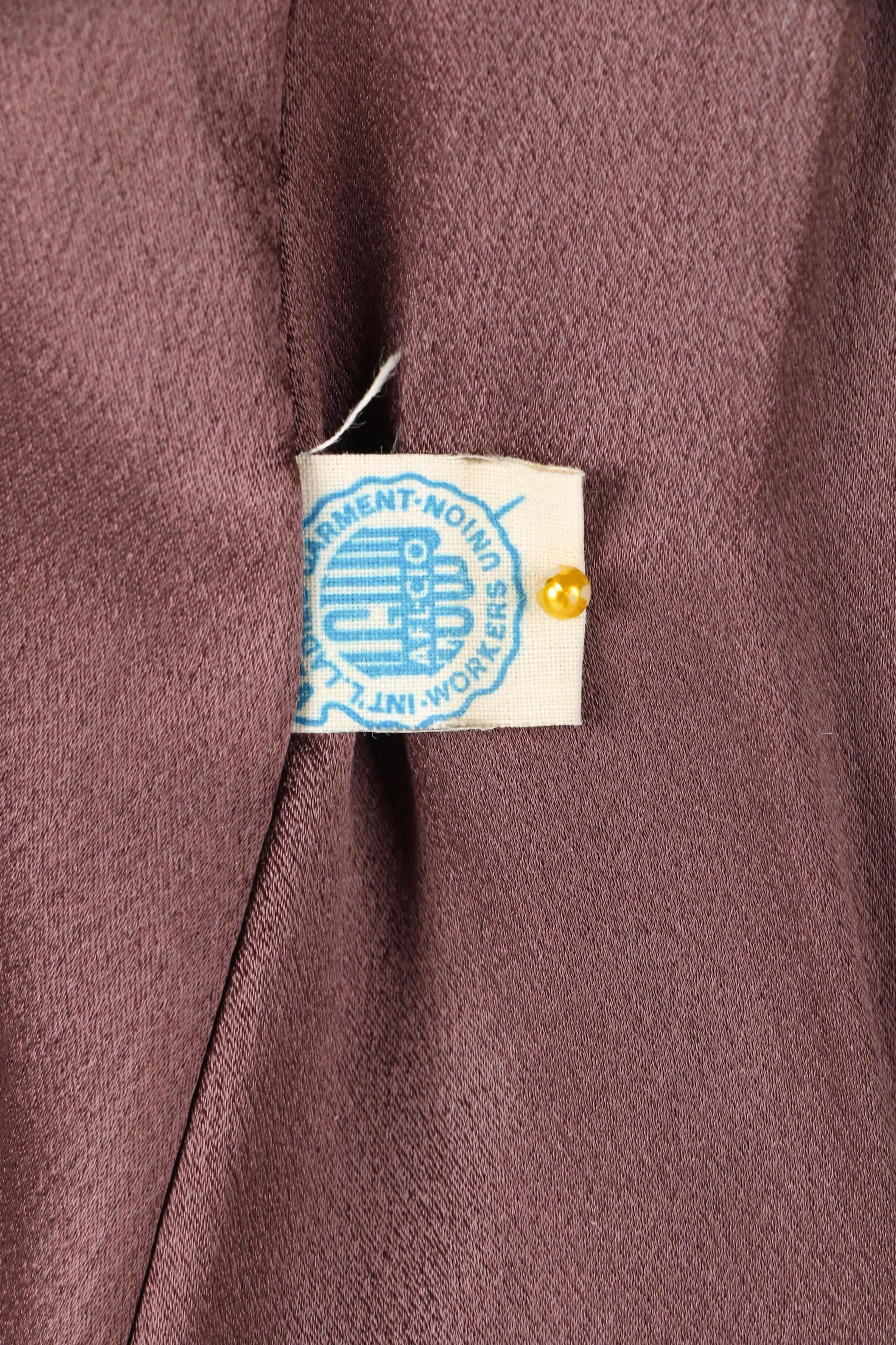 Women's Vintage Coat with Mink Collar