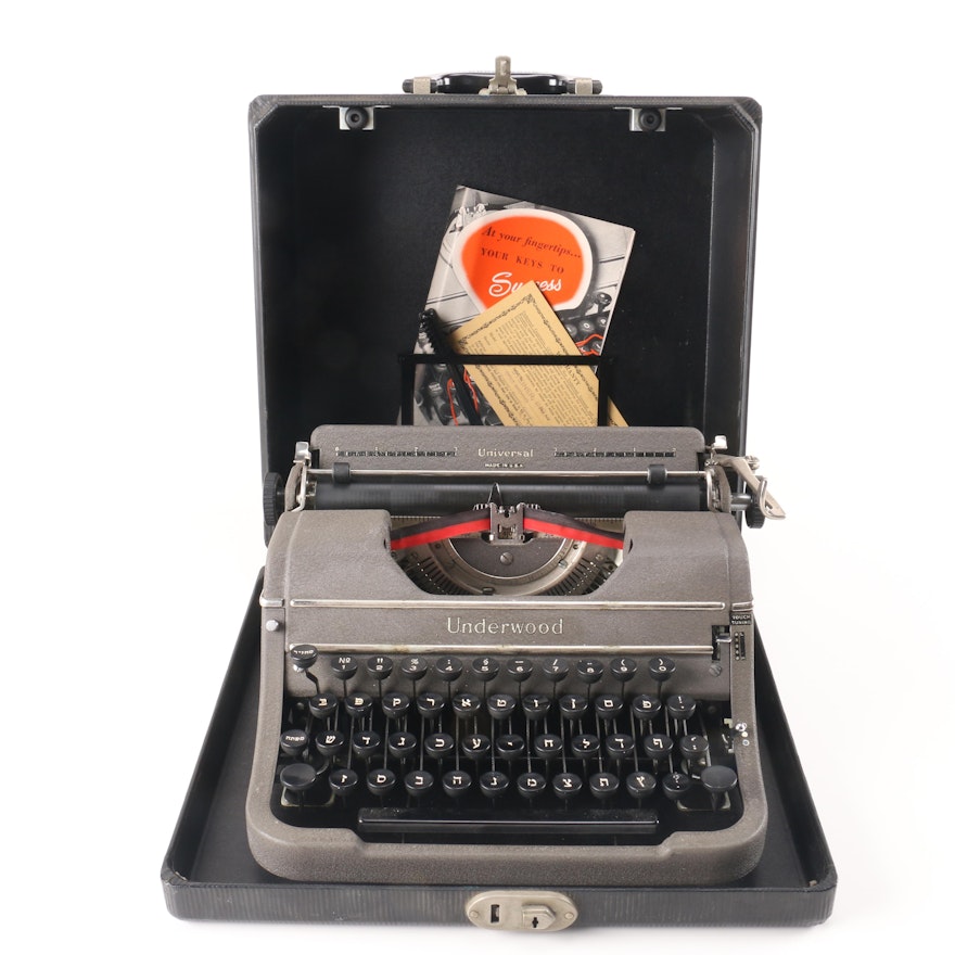 Underwood "Universal" Hebrew Typewriter with Case, Circa 1930s-40s