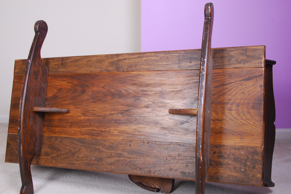 Vintage Wooden Decorative Cradle