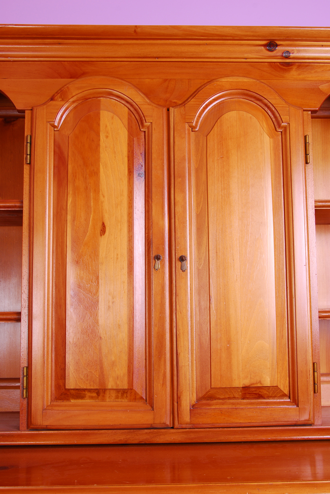 Vintage Vanity Hutch and Chair by Dixie Furniture