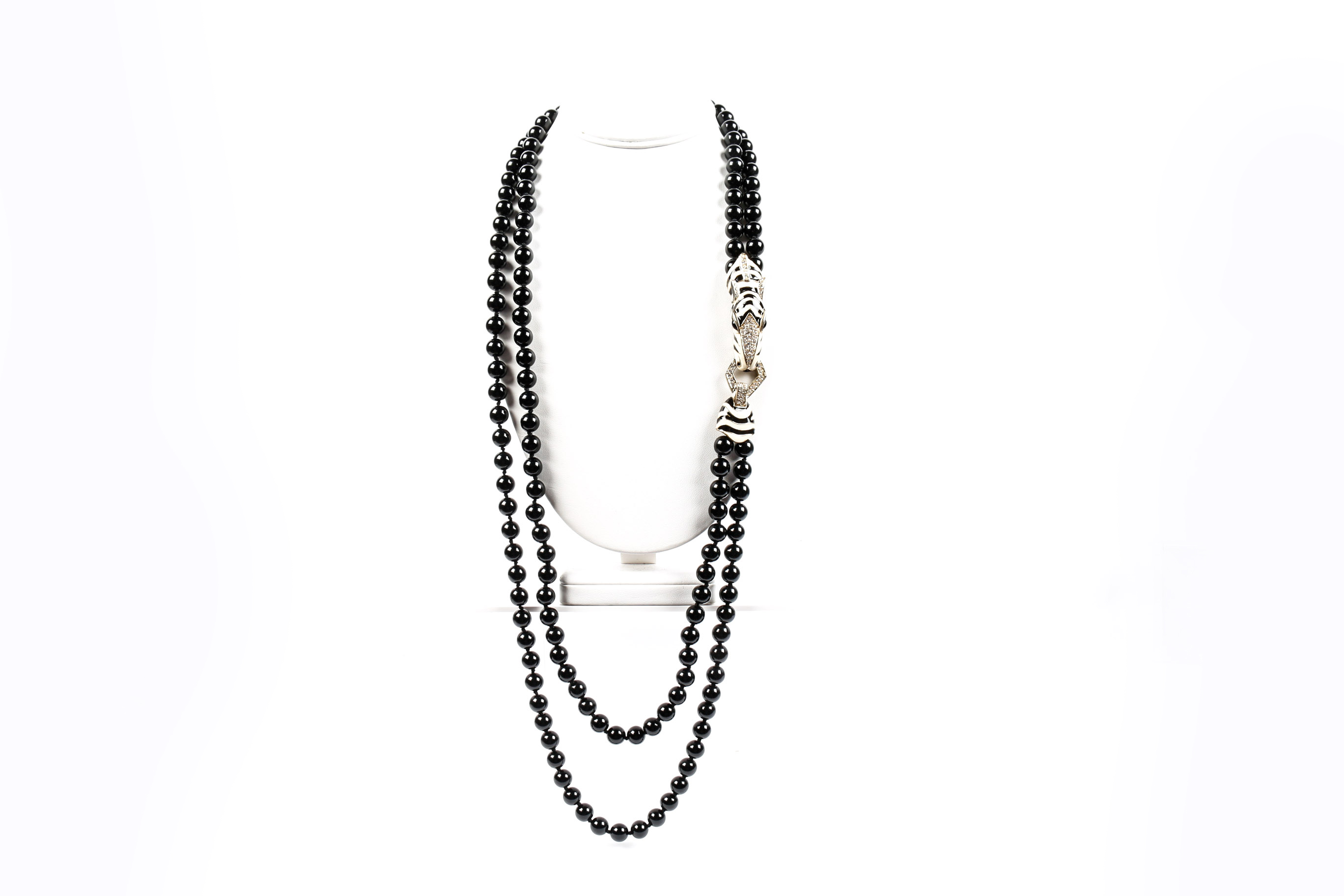 Vintage Ciner Black Beaded Necklace With Zebra Head Pendant