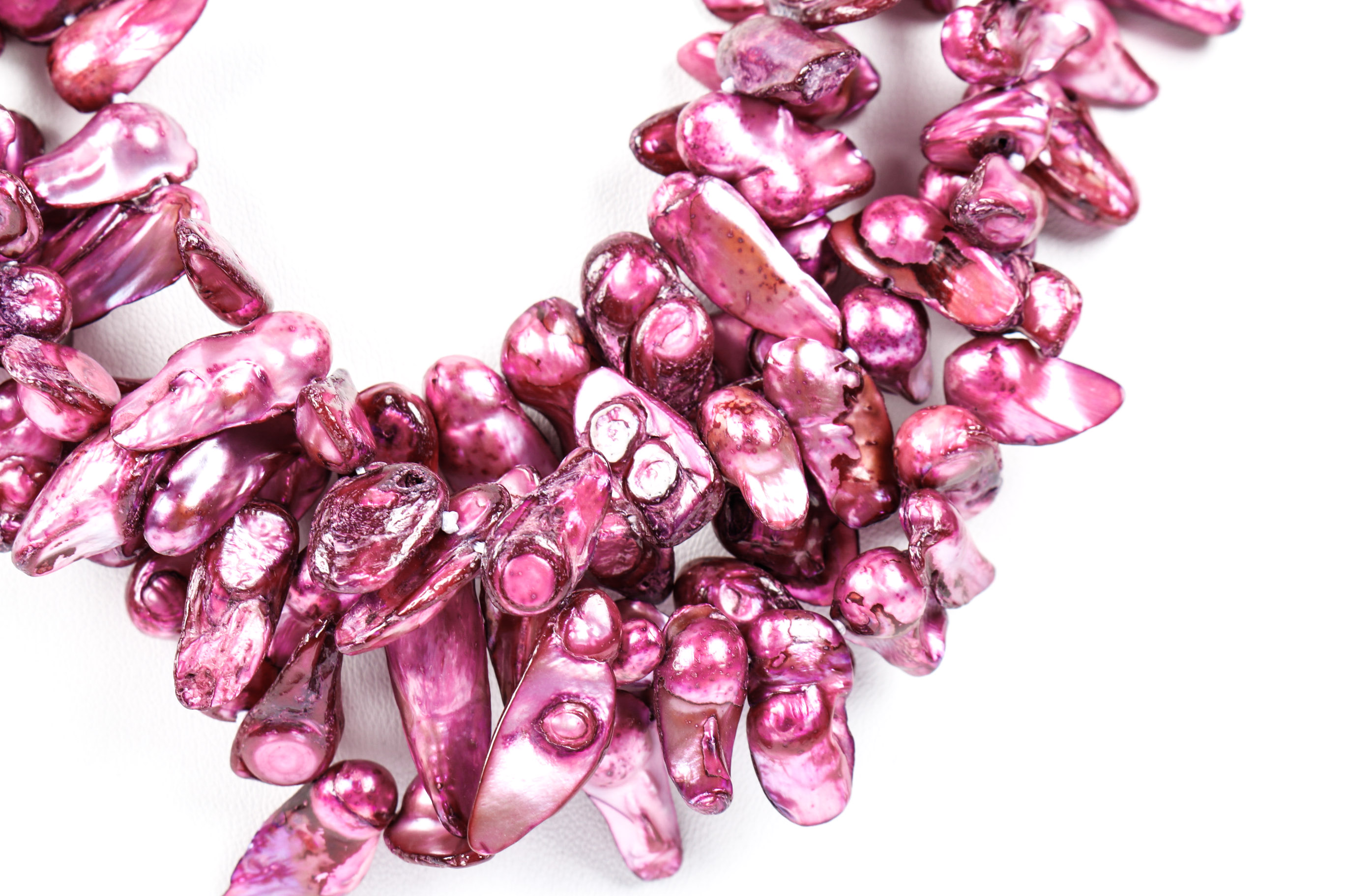 Dyed Freshwater Pearls Necklaces