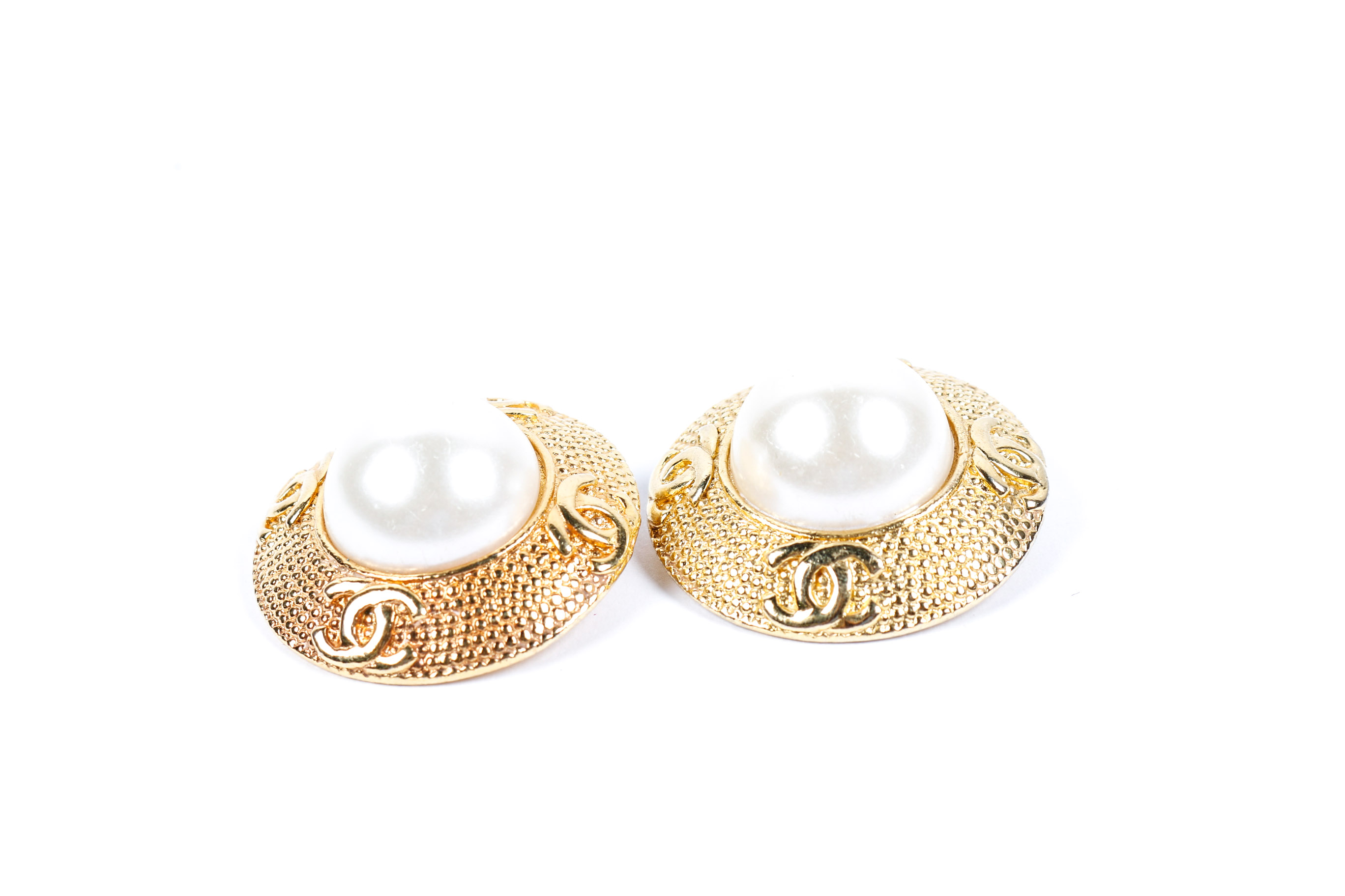 Vintage 1980s Chanel Faux Pearl and Gold Toned Earrings