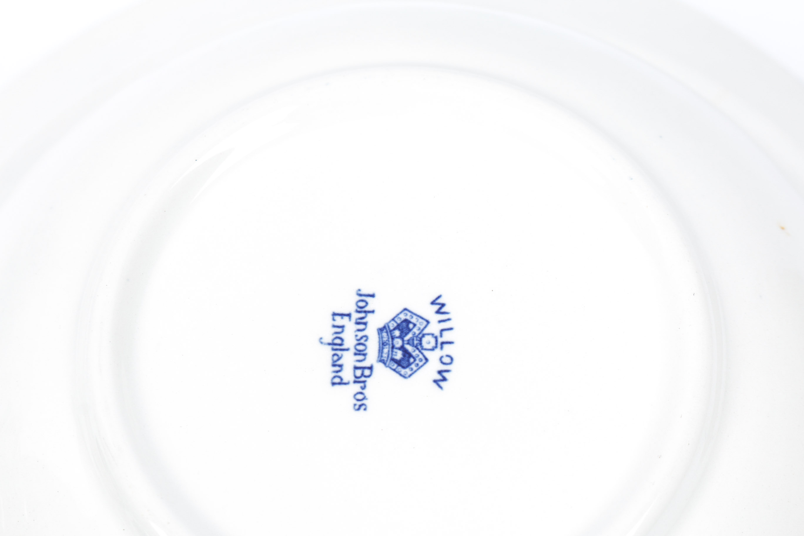 Assortment of "Blue Willow" Serving Pieces