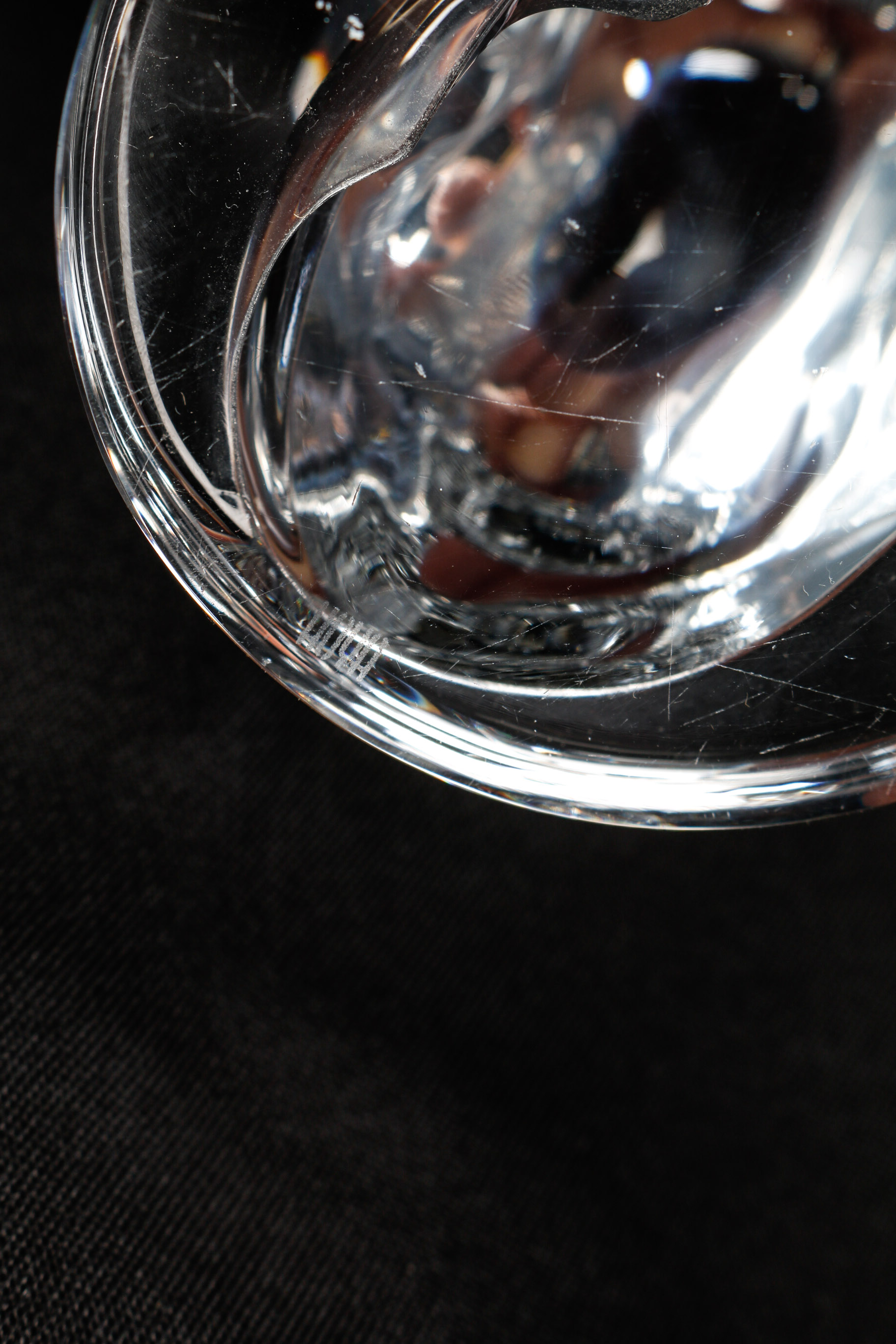 Hoya Crystal Cat Figurine