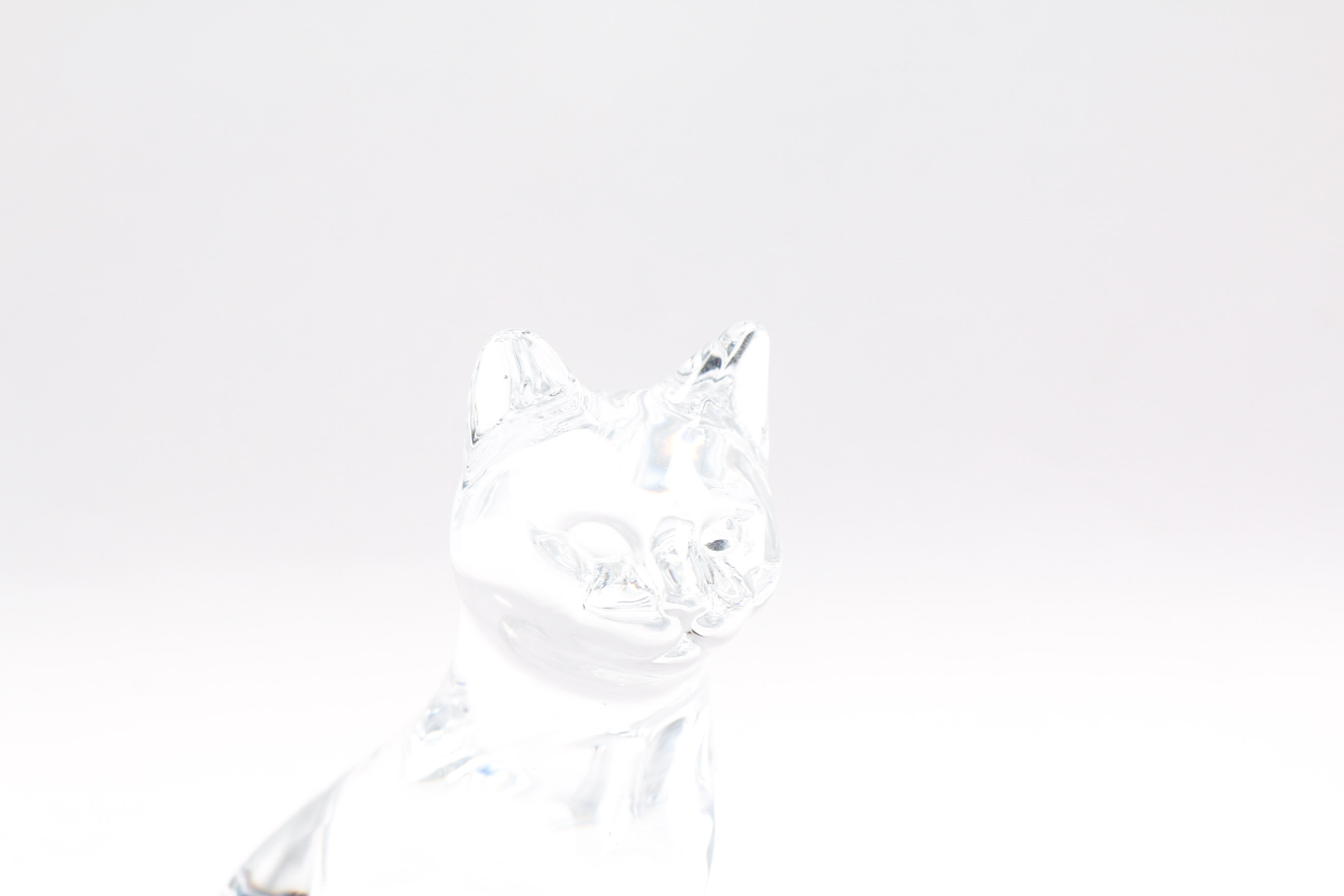 Hoya Crystal Cat Figurine