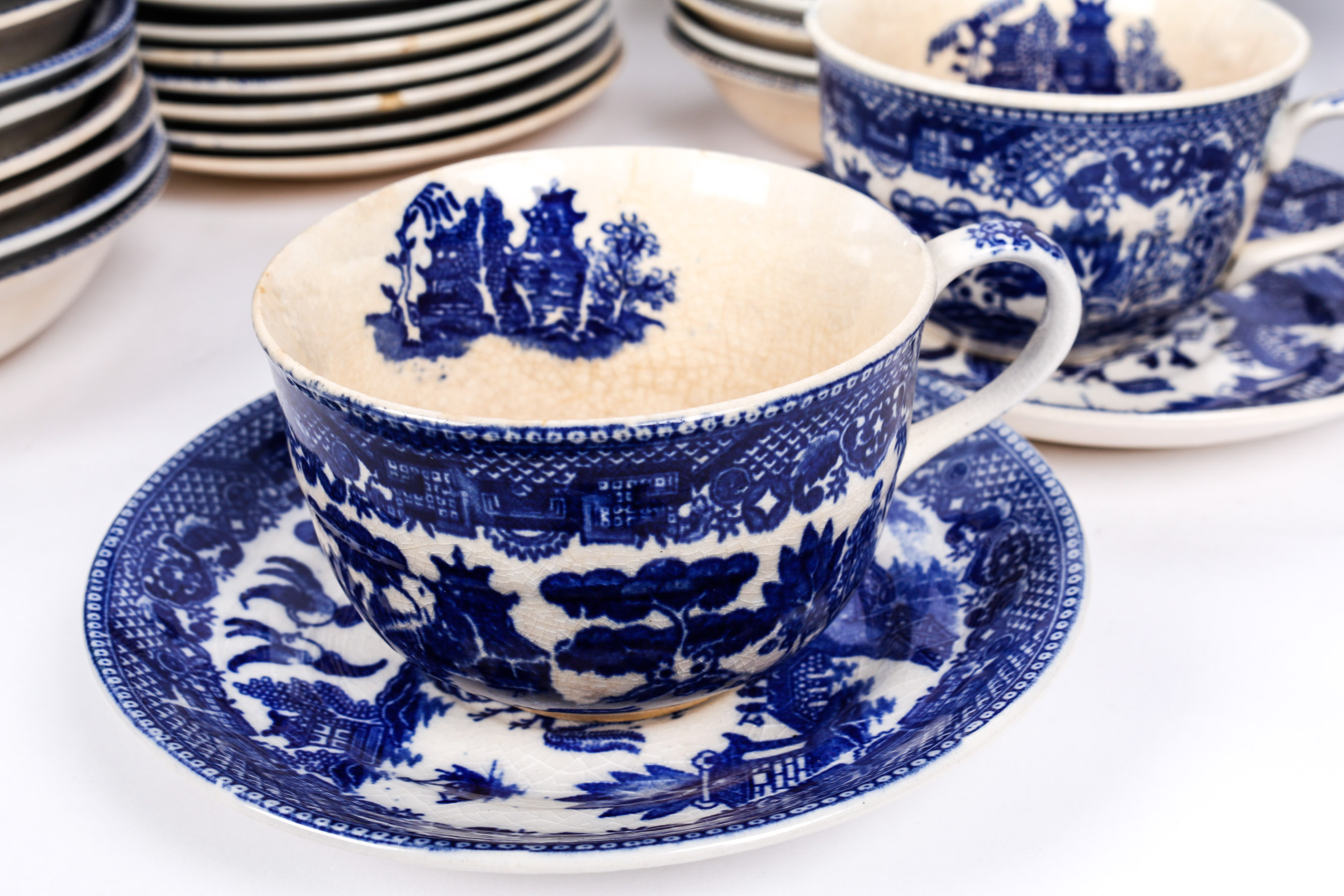 Assorted "Willow Tree" Tableware