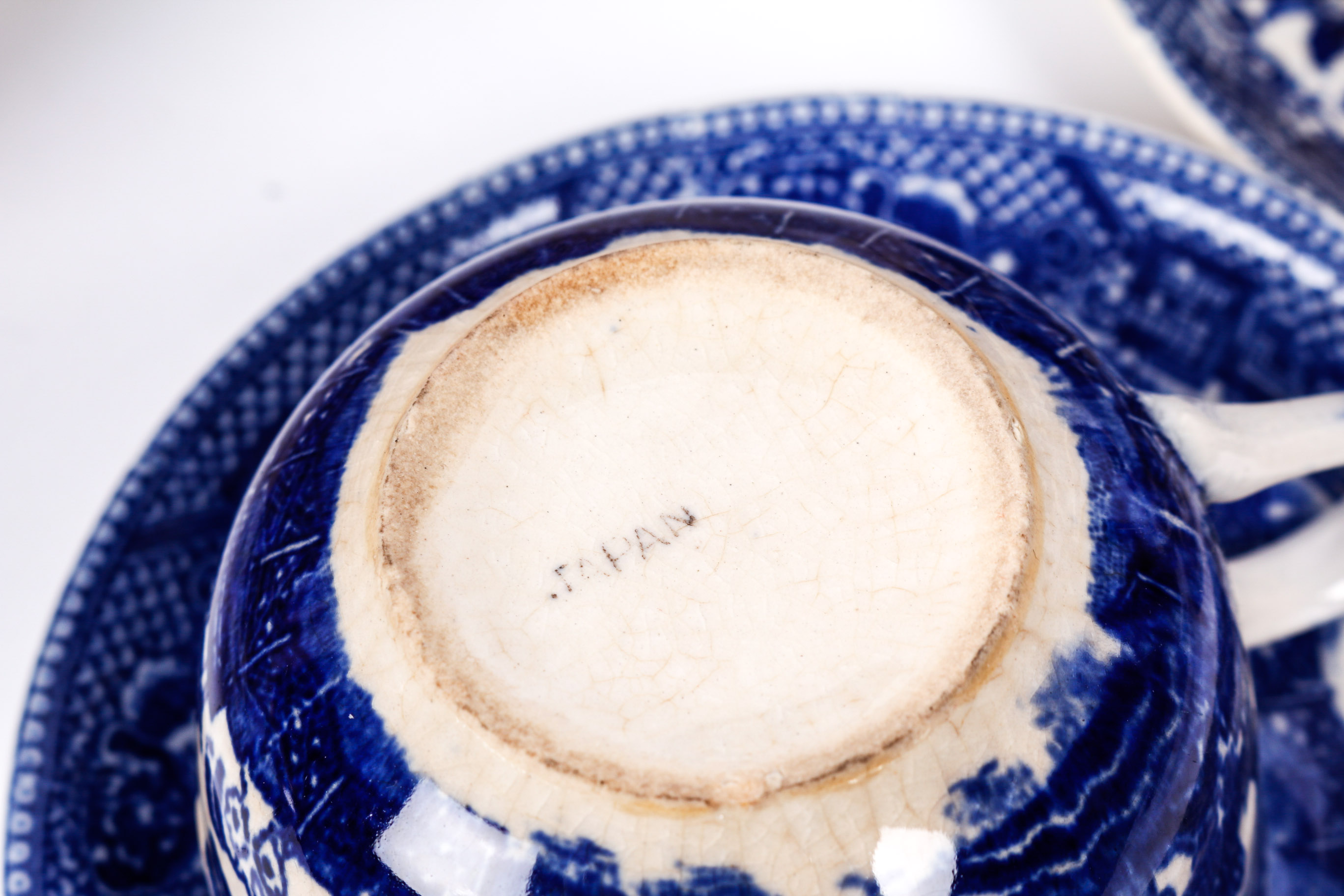 Assorted "Willow Tree" Tableware