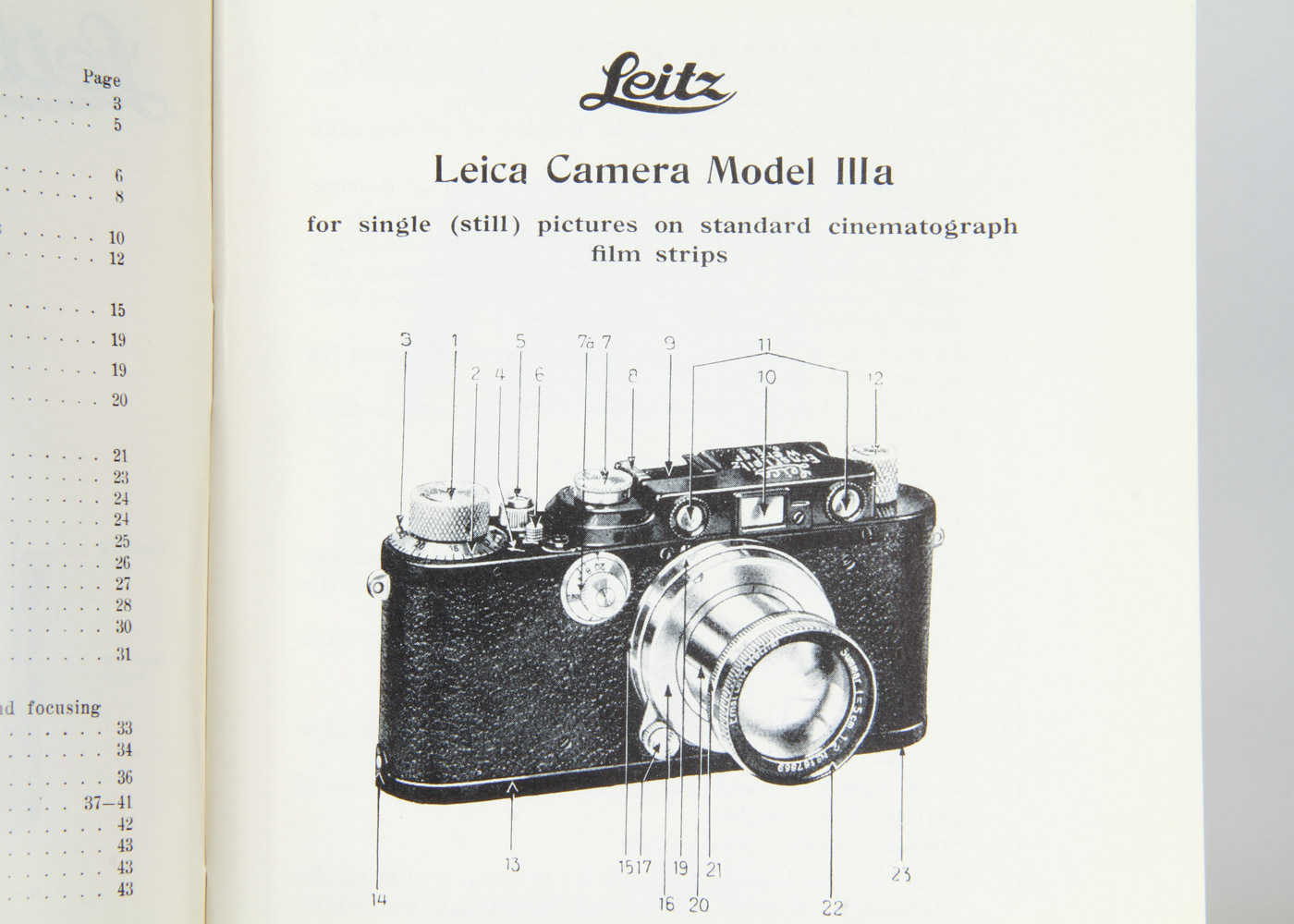 Vintage Leica D.R.P. Ernst Leitz Wezlar Camera and a Pair of Manuals