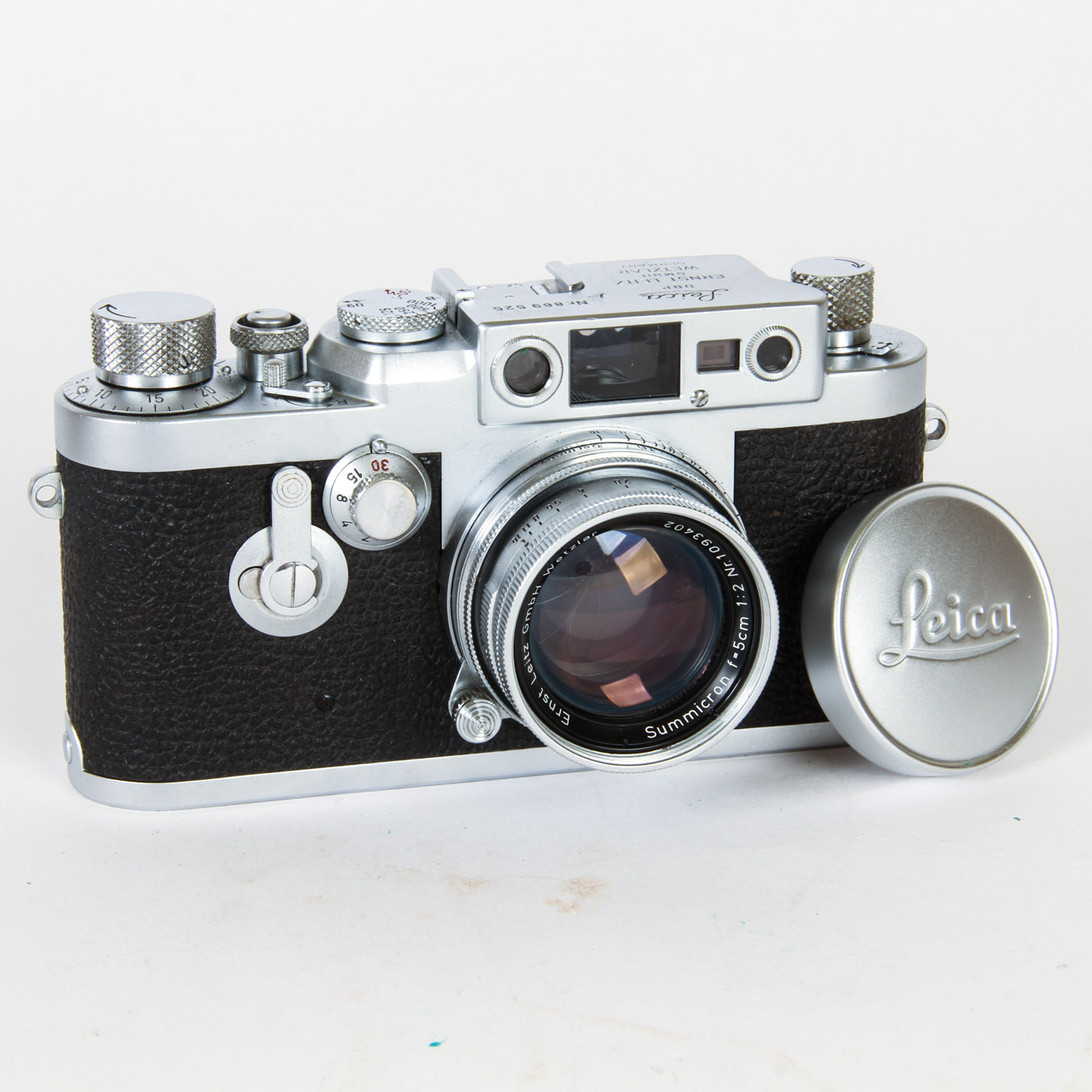 Vintage Leica DBP Camera and Manual