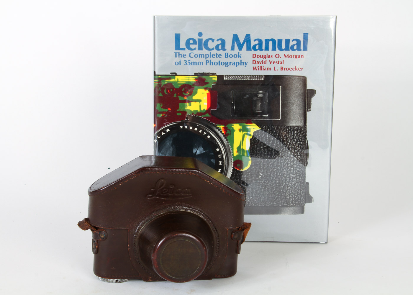 Vintage Leica DBP Camera and Manual