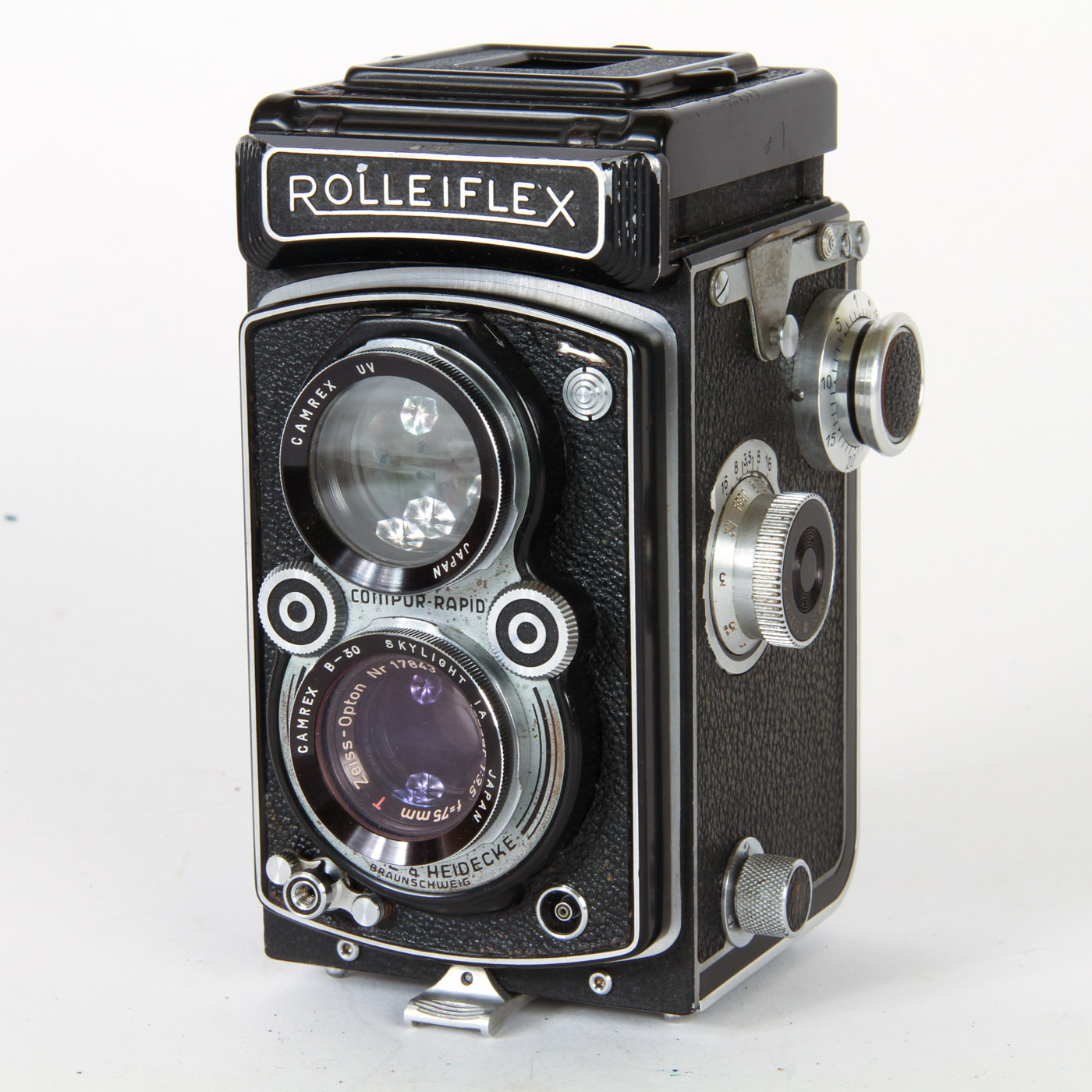 Vintage Rolleiflex DRP 2/173 DRGM Camera and Three Books