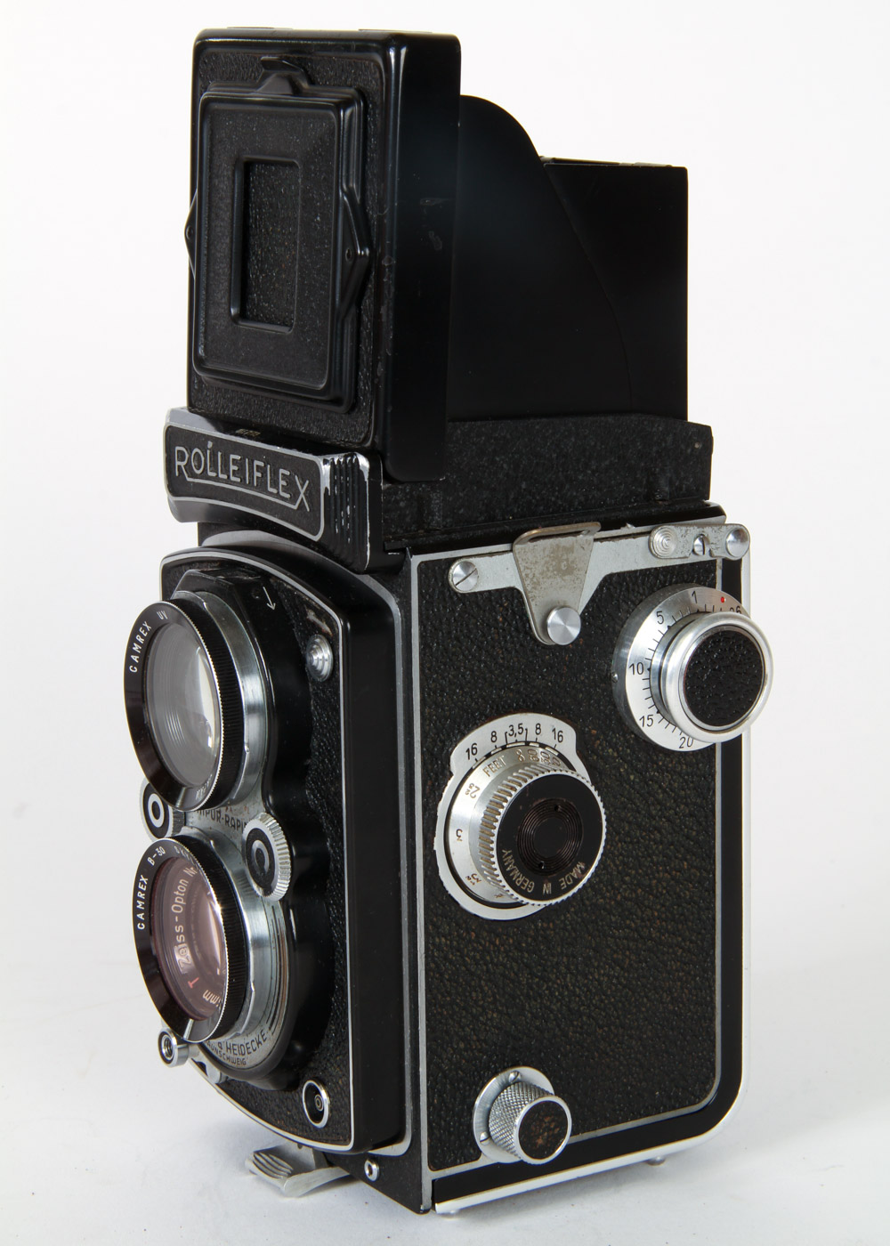 Vintage Rolleiflex DRP 2/173 DRGM Camera and Three Books