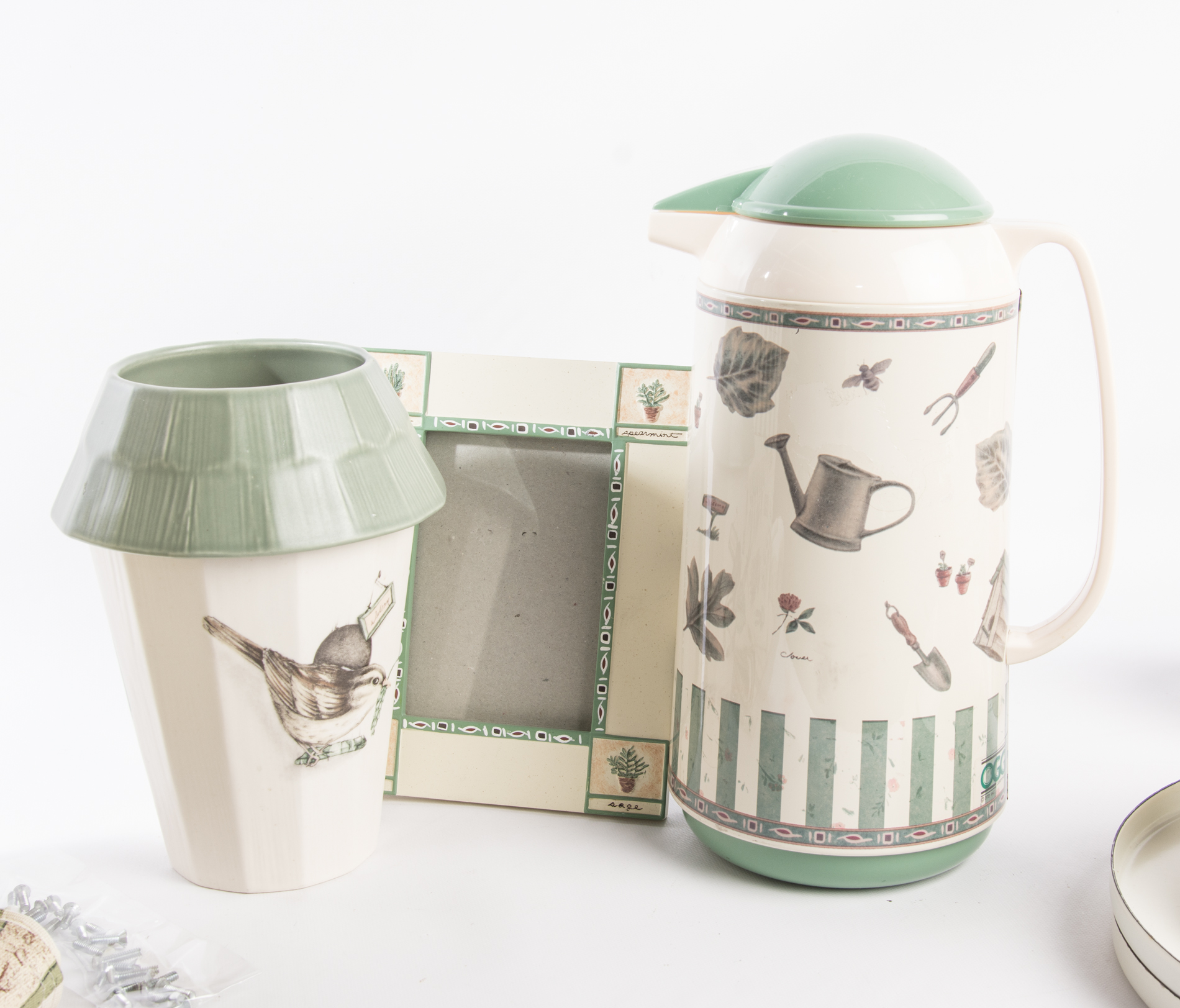 Pfaltzgraff "Naturewood" Tableware and Decor