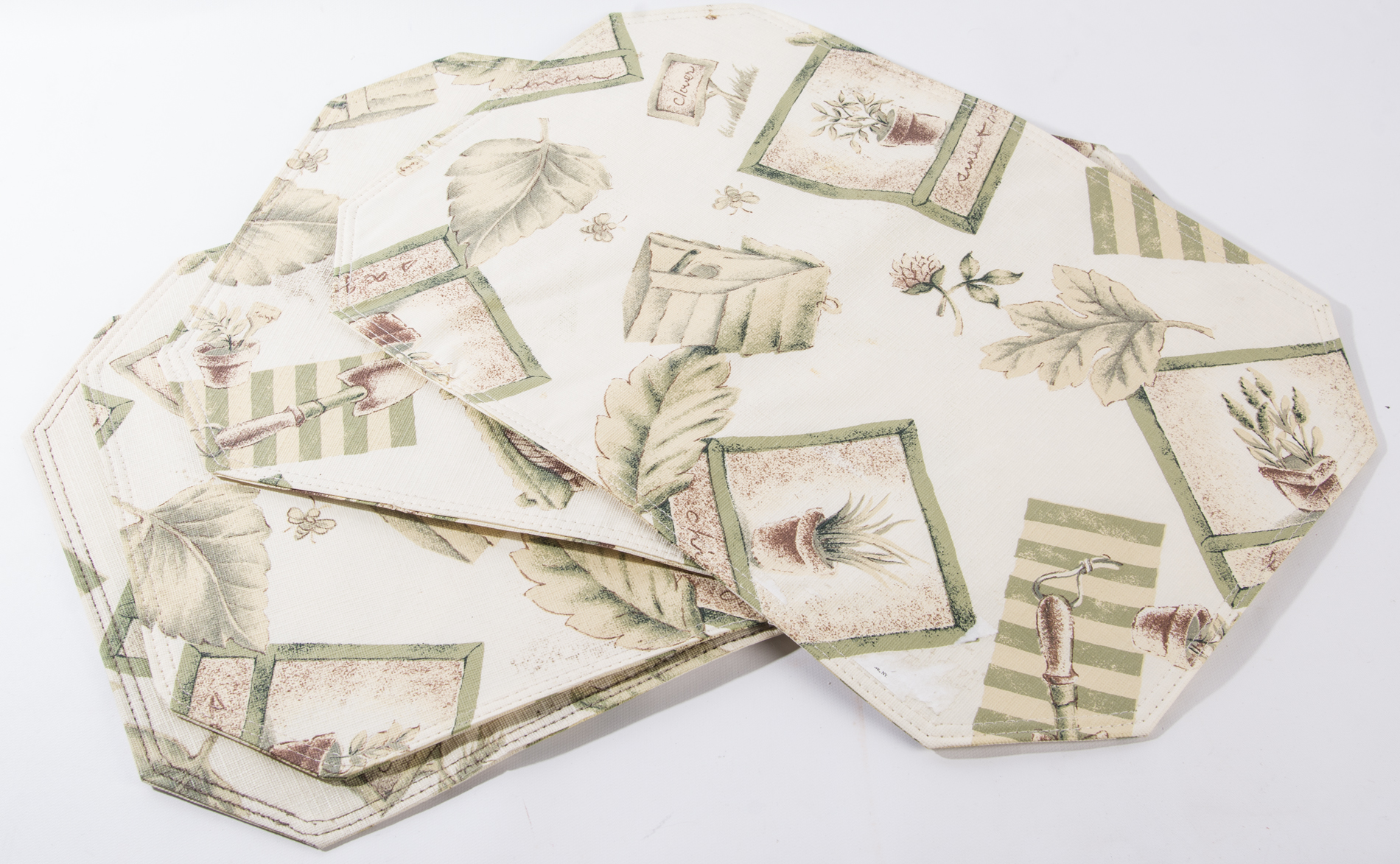 Pfaltzgraff "Naturewood" Tableware and Decor