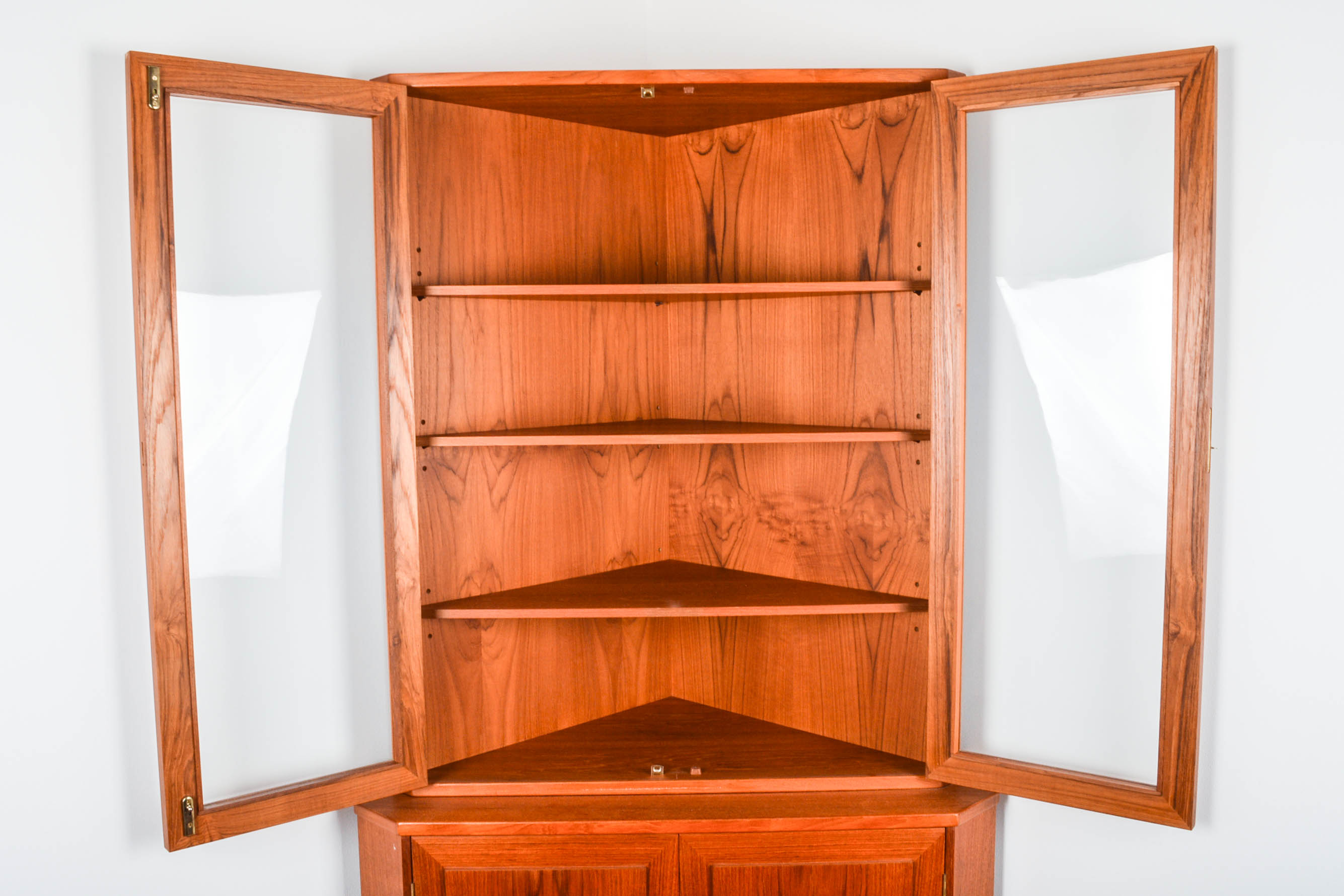 Vinde Møbelfabrik Danish Modern Teak Corner Curio Cabinet
