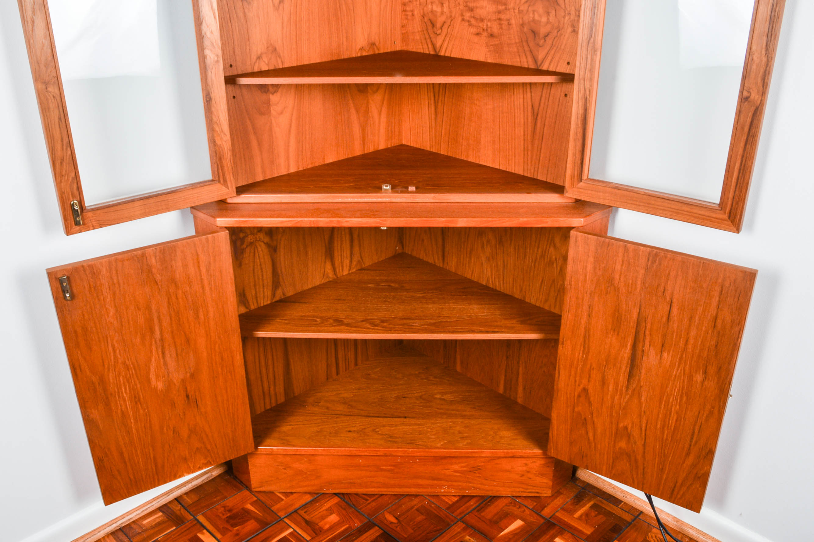 Vinde Møbelfabrik Danish Modern Teak Corner Curio Cabinet
