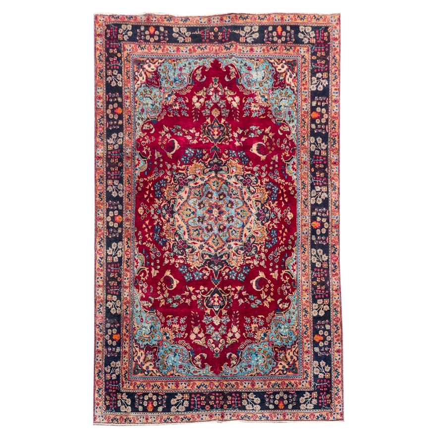 Hand-Woven Persian Sarouk Wool Area Rug