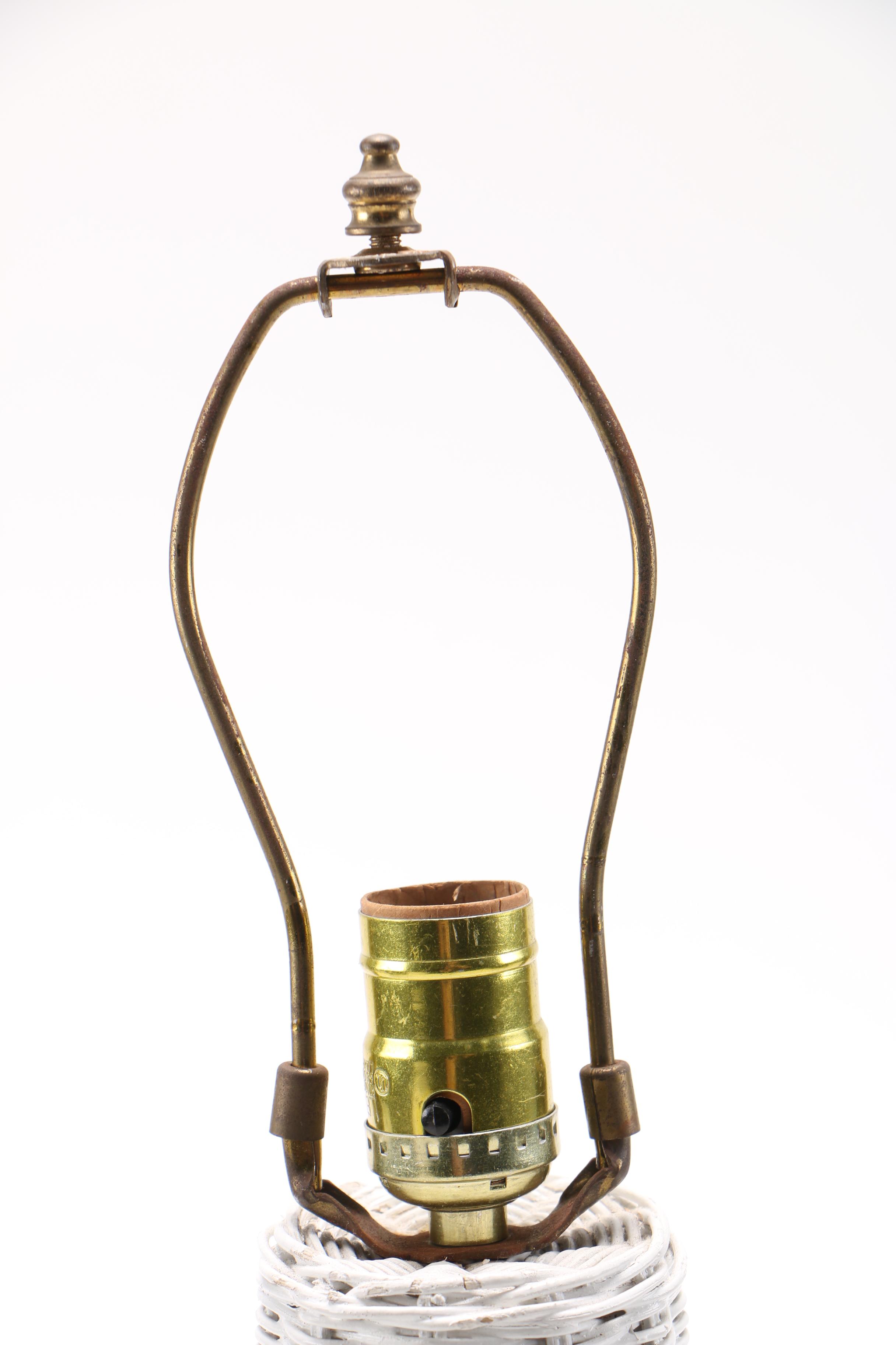 White Wicker Table Lamp